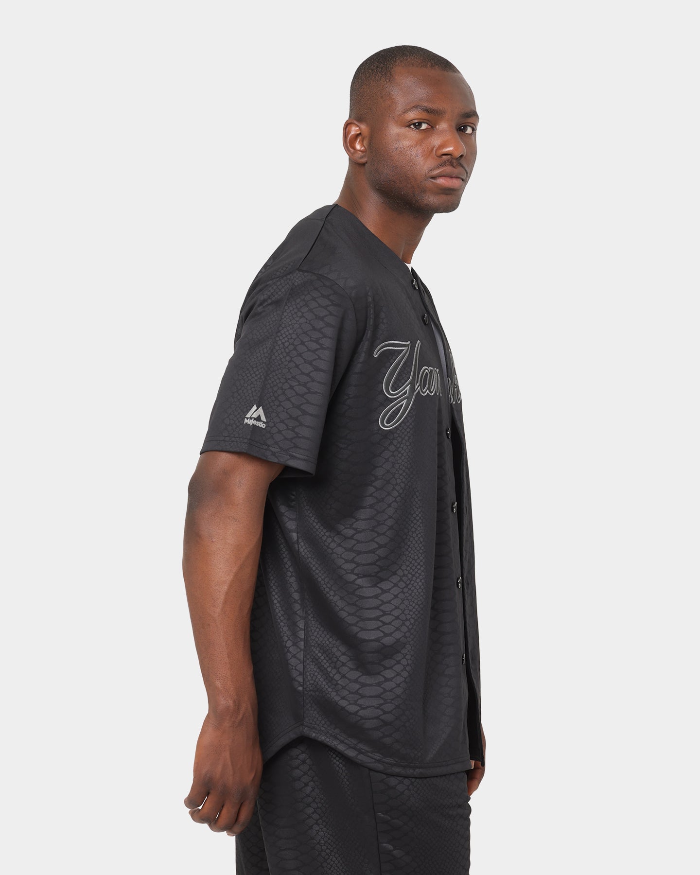 Majestic Athletic New York Yankees Animal Wordmark Jersey Black Snake Print、mySite、zt4zffjzw
