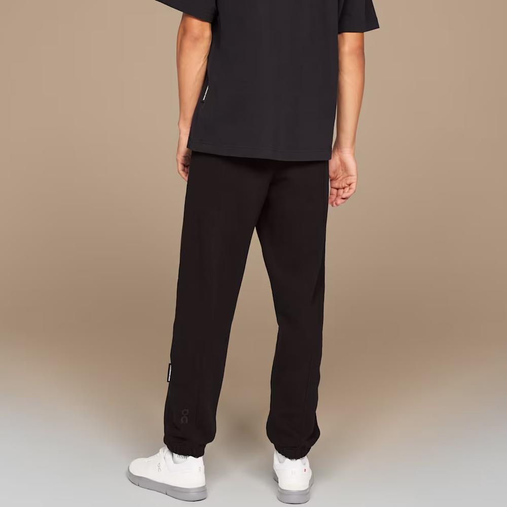 On Men's Club Pant - Black