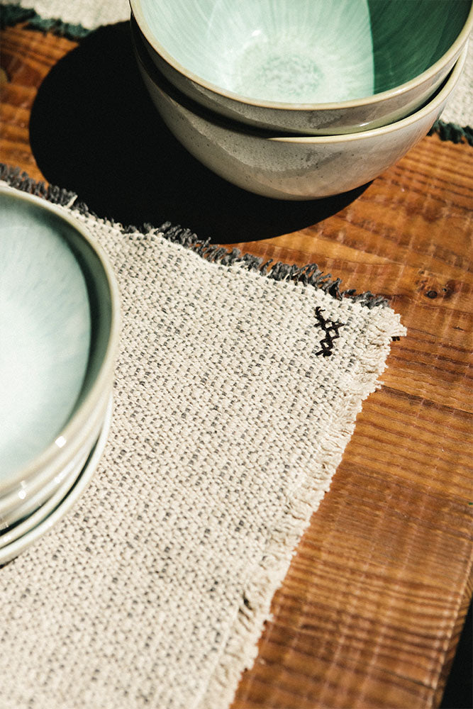 Handloom Placemat Natural and Dark Grey, Set of 4、mySite、gigharbornorthrealestate