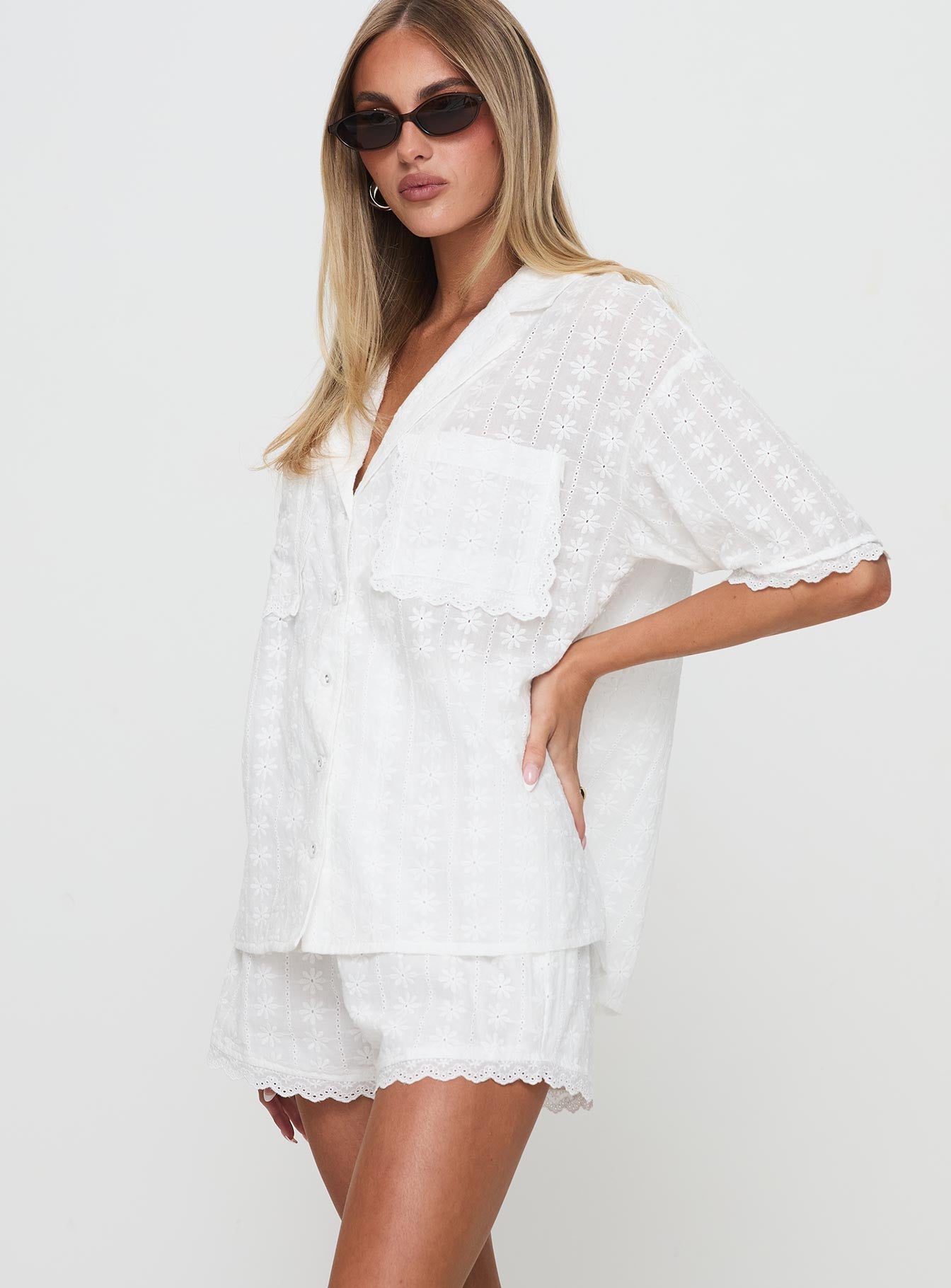 Daisy Chains Set White、mySite、solidvoid