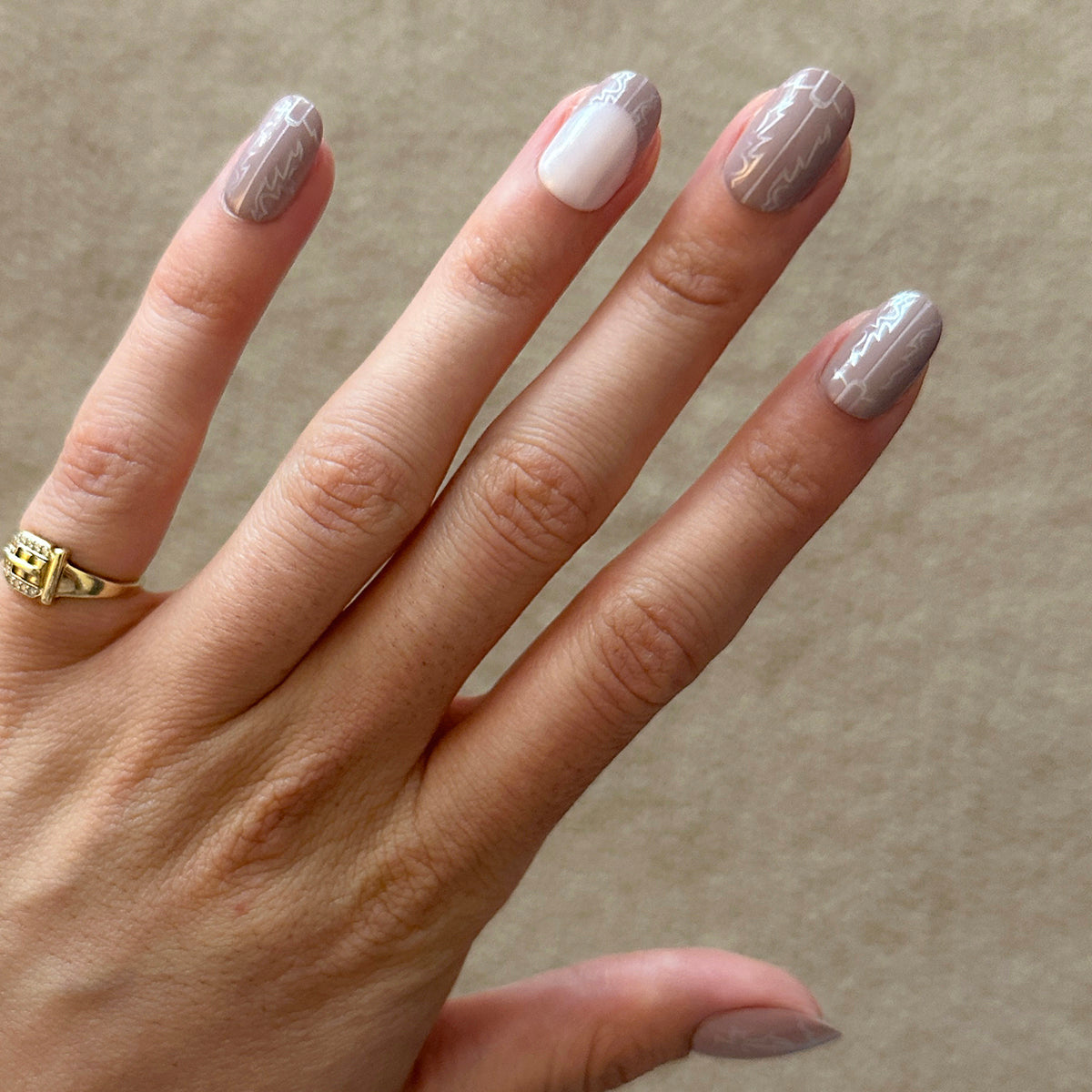 Cowboy Boot Chrome | Short | Round - Tab Press-On、mySite、solidvoid