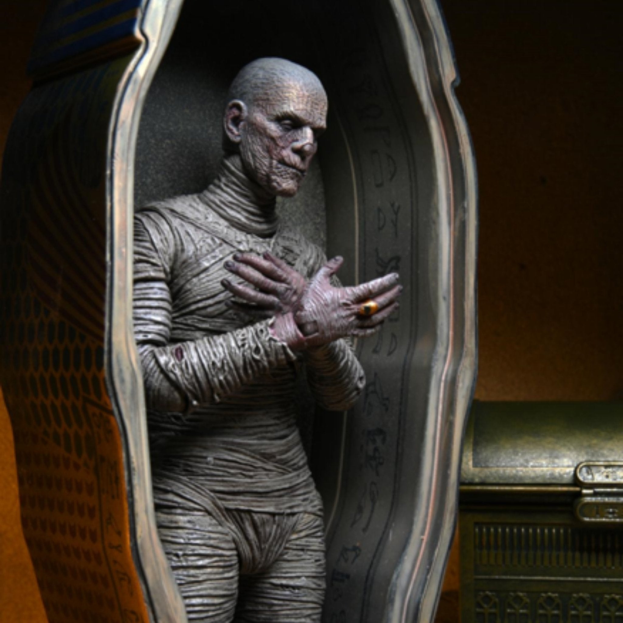 NECA Universal Monsters Accessory Pack: The Mummy、mySite、hgirdovlk