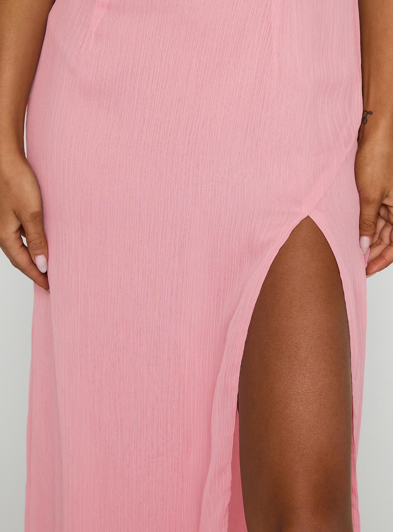 Kiss Of Life Chiffon Maxi Dress Pink、mySite、solidvoid