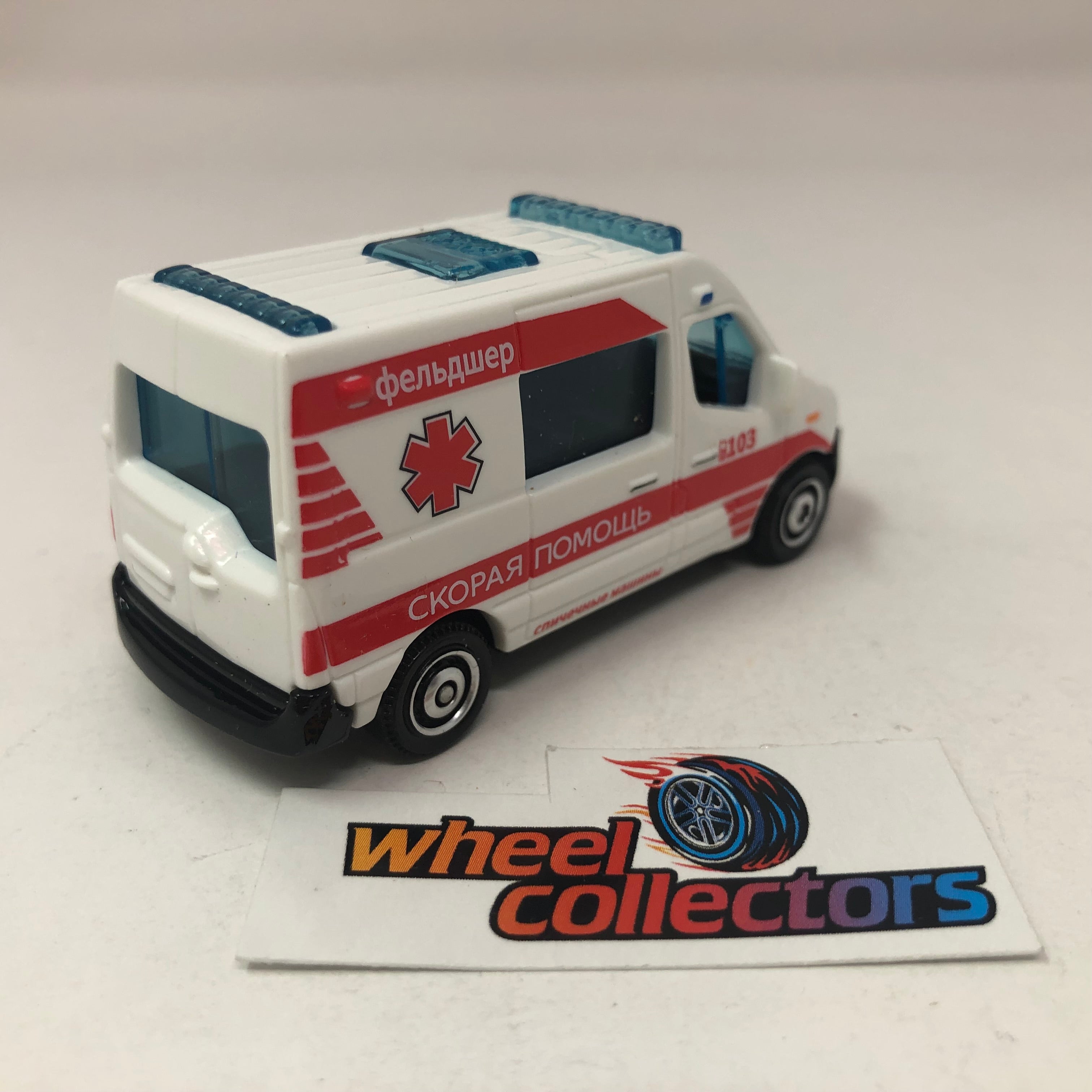 Renault Master Ambulance * White / Red * Matchbox Global Series Loose 1:64 Scale、mySite、hgirdovlk
