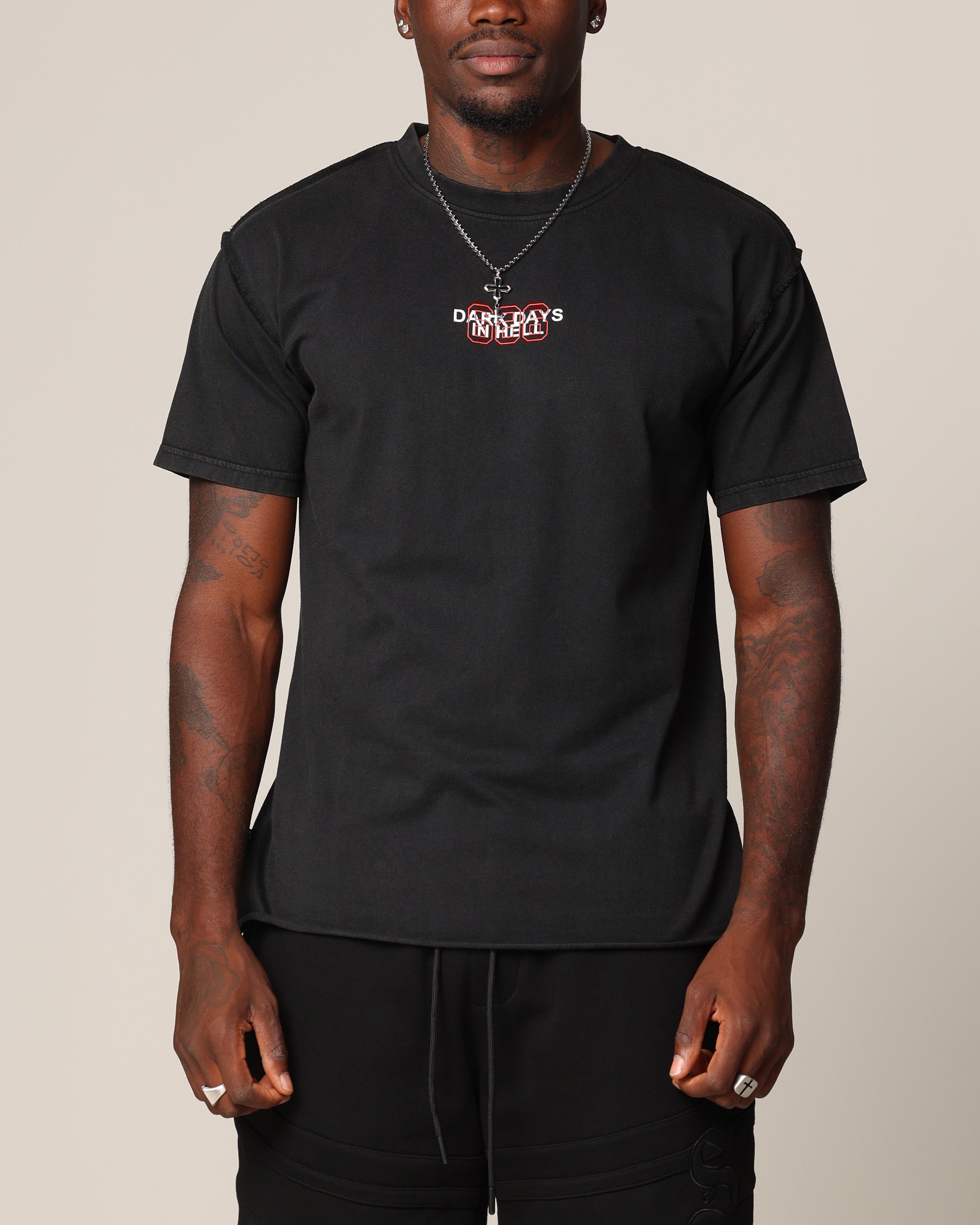 {product_title} - {shop_name}