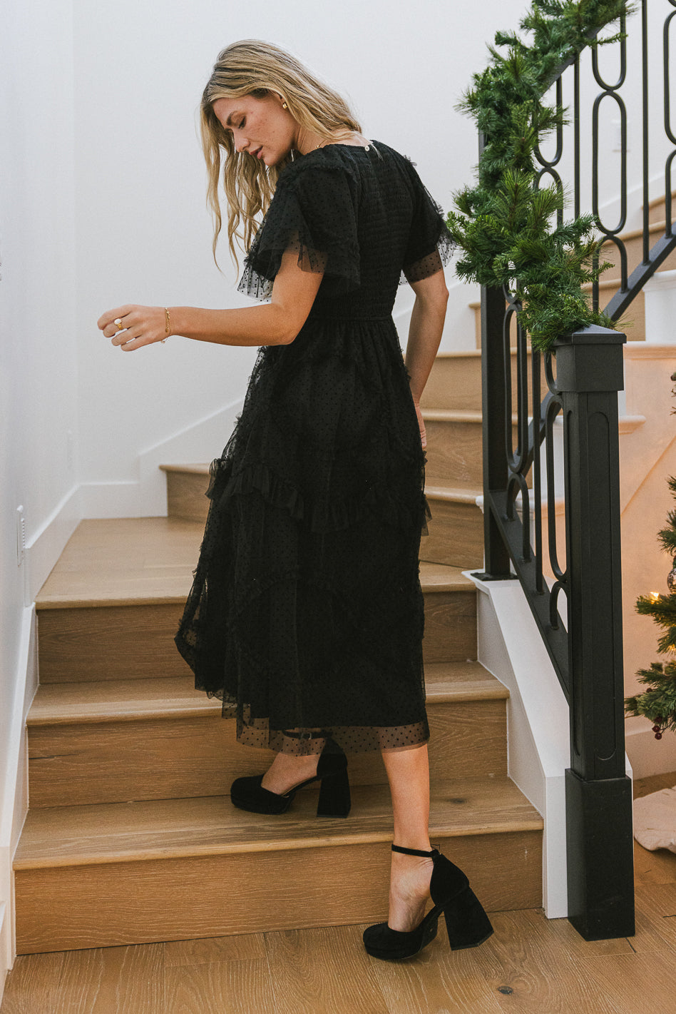 {product_title} - {shop_name}