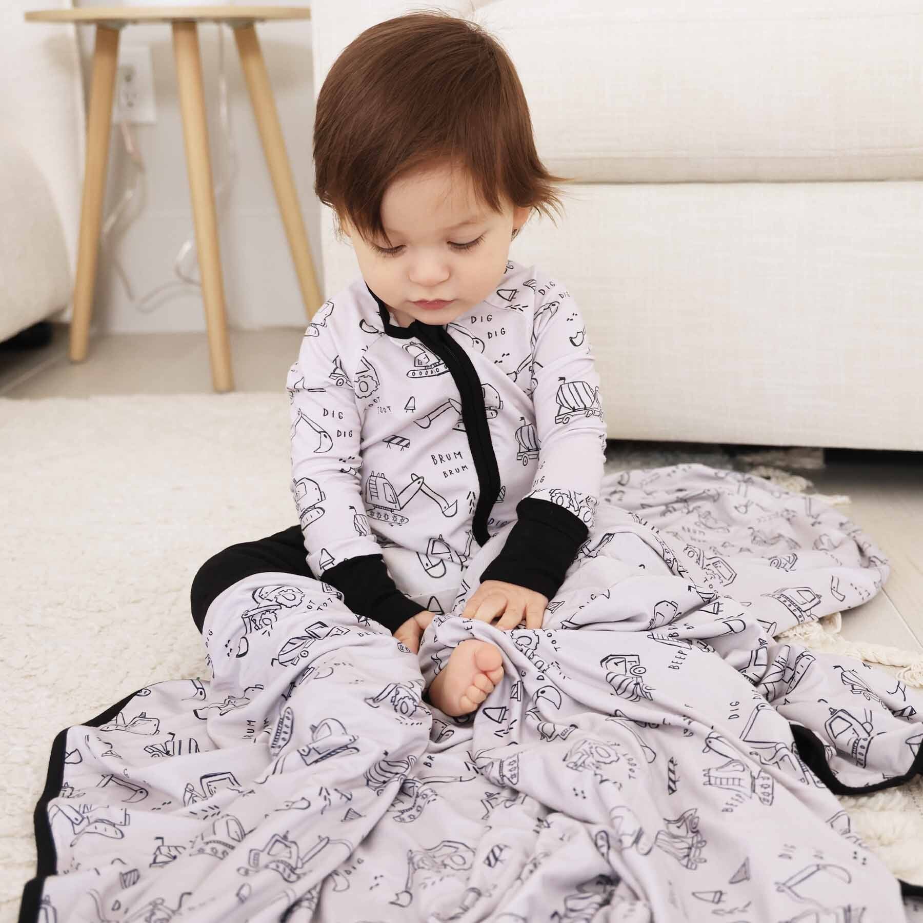  Doodle Dozers Double Sided Bamboo Blanket、mySite、layawaytickets