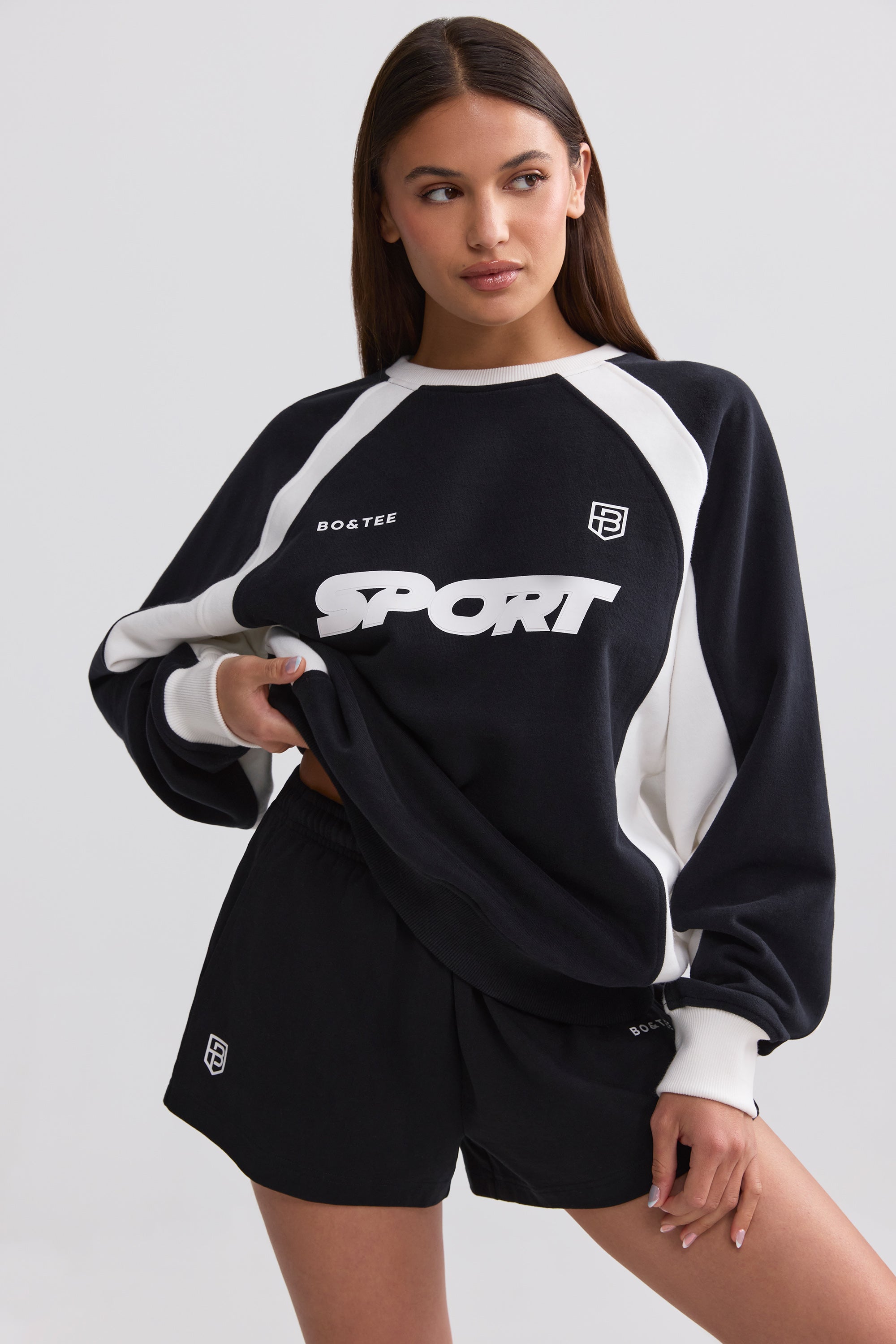 Oversized Colourblock Sweatshirt in Black、mySite、solidvoid