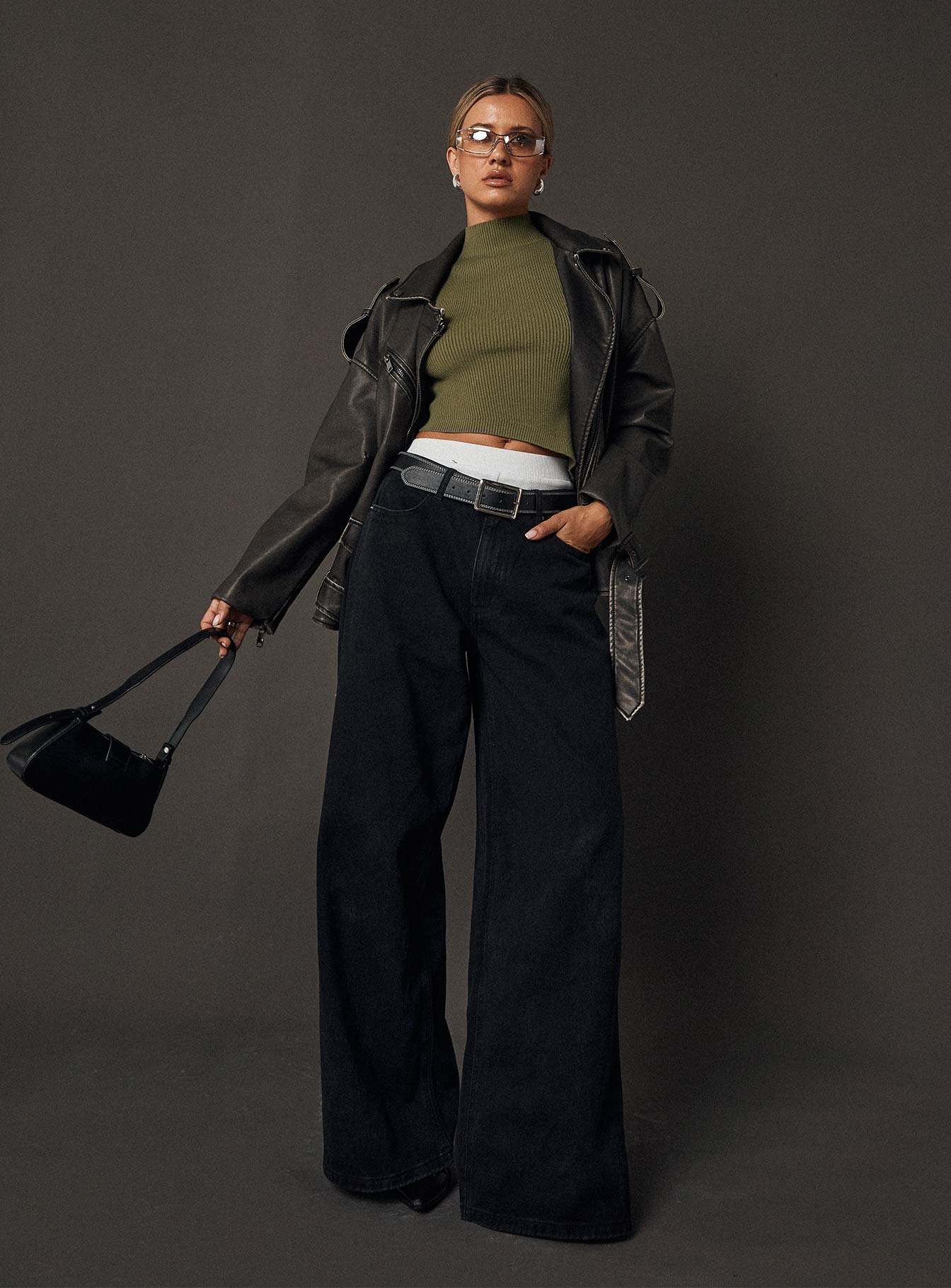 Naylor Wide Leg Jeans Washed Black Denim Petite、mySite、solidvoid