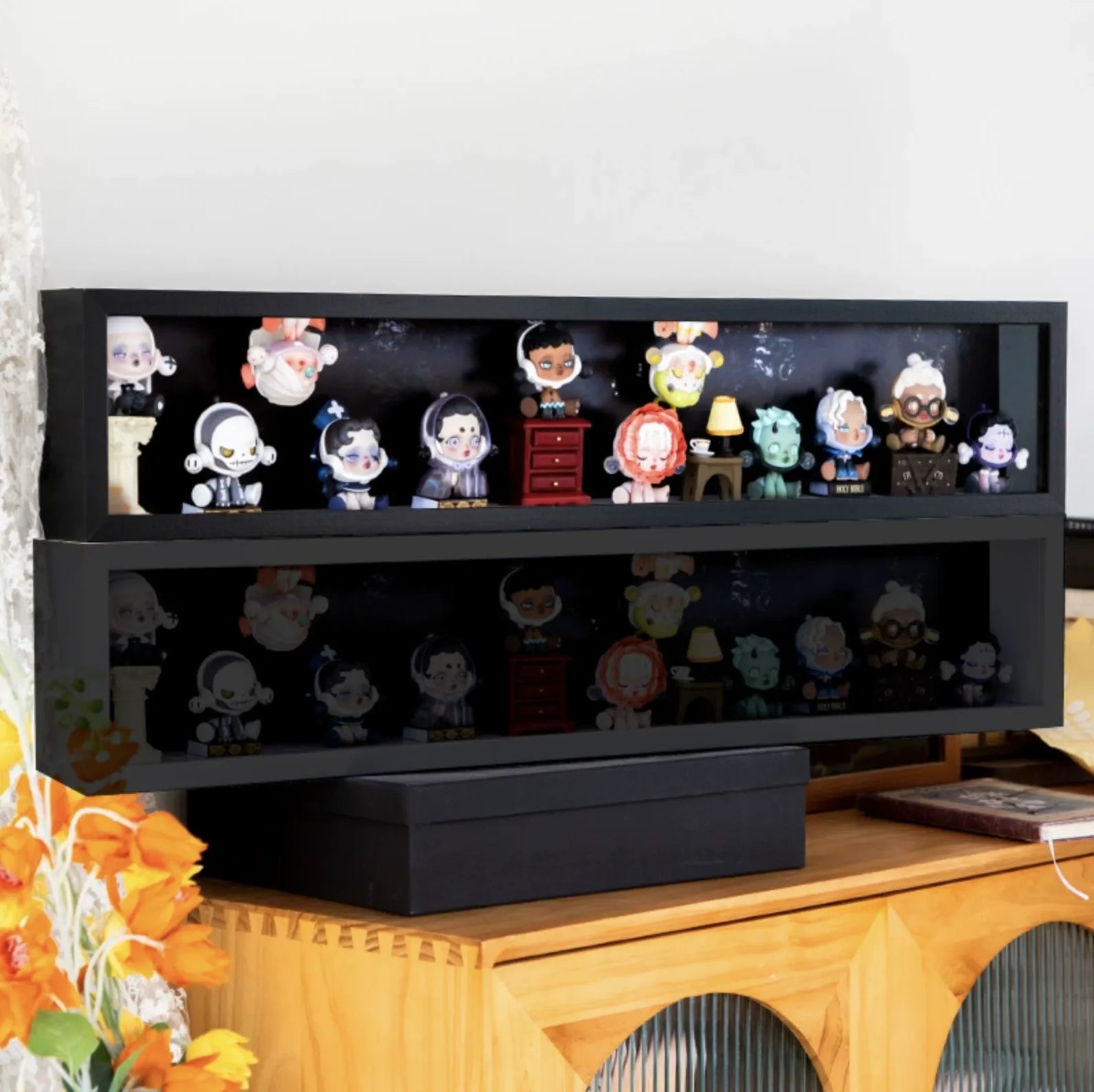  Wood and Glass Display Case for Collectibles (No Figures Included)、mySite、greenlandpopulation