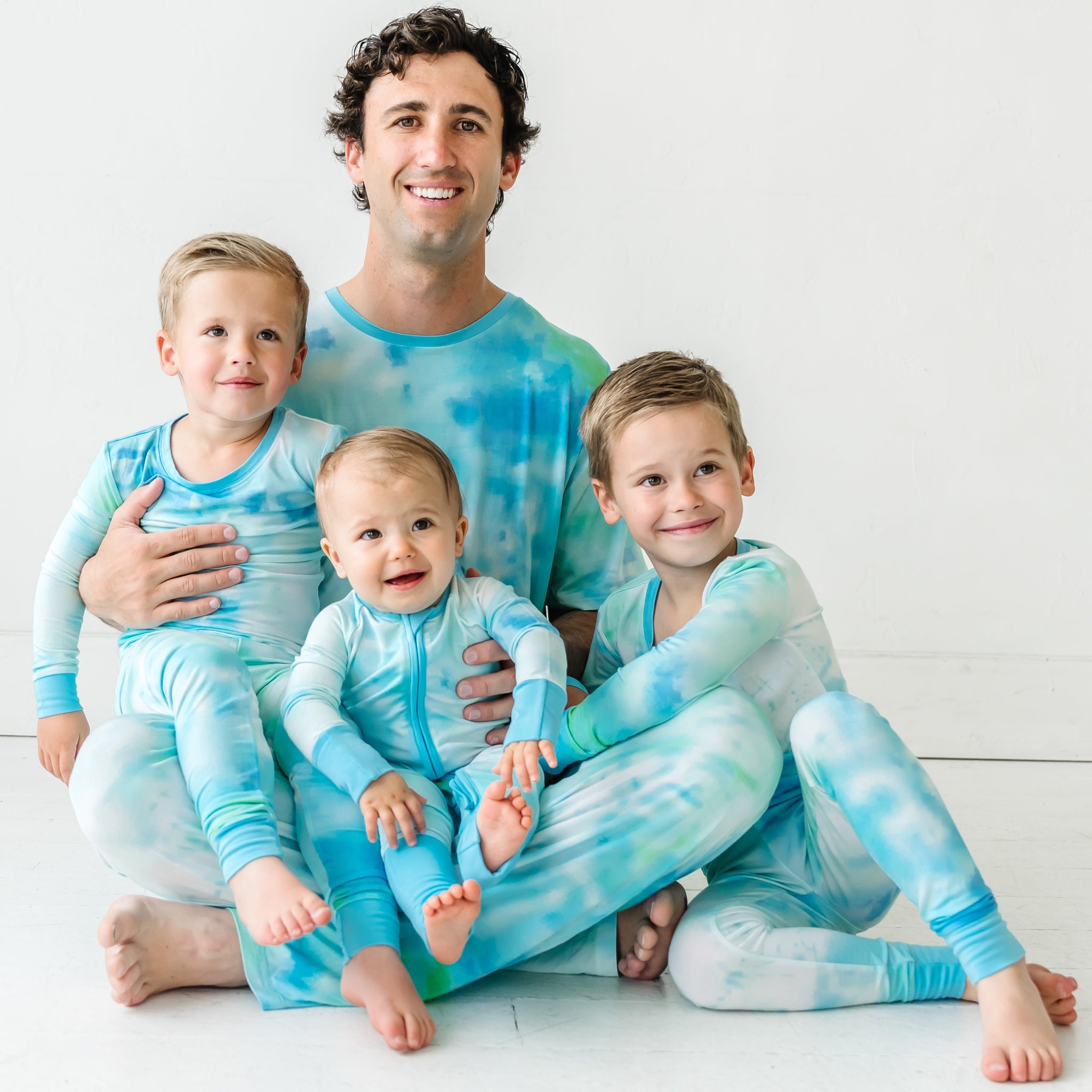 Tidepool Watercolor Two-Piece Pajama Set、mySite、g9winljtr