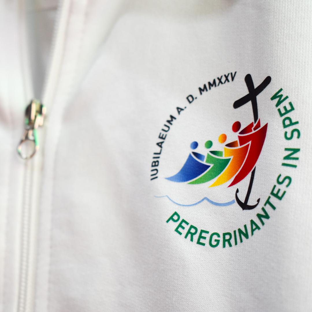 FELPA CON ZIP CON LOGO GIUBILEO 2025、mySite、topwebapps