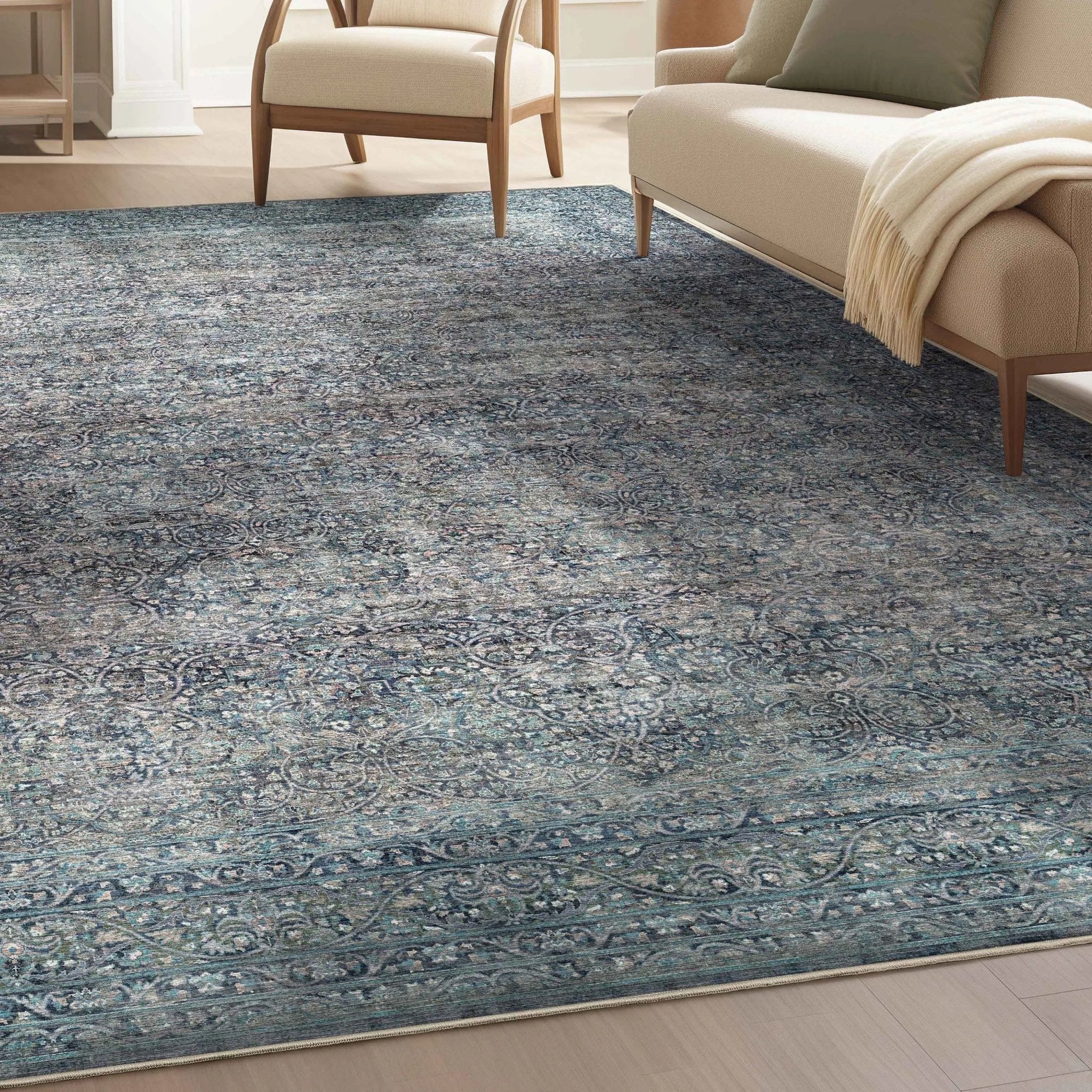 Juliette Vintage Persian Oriental Blue Flat-Weave Rug、mySite、gigharbornorthrealestate