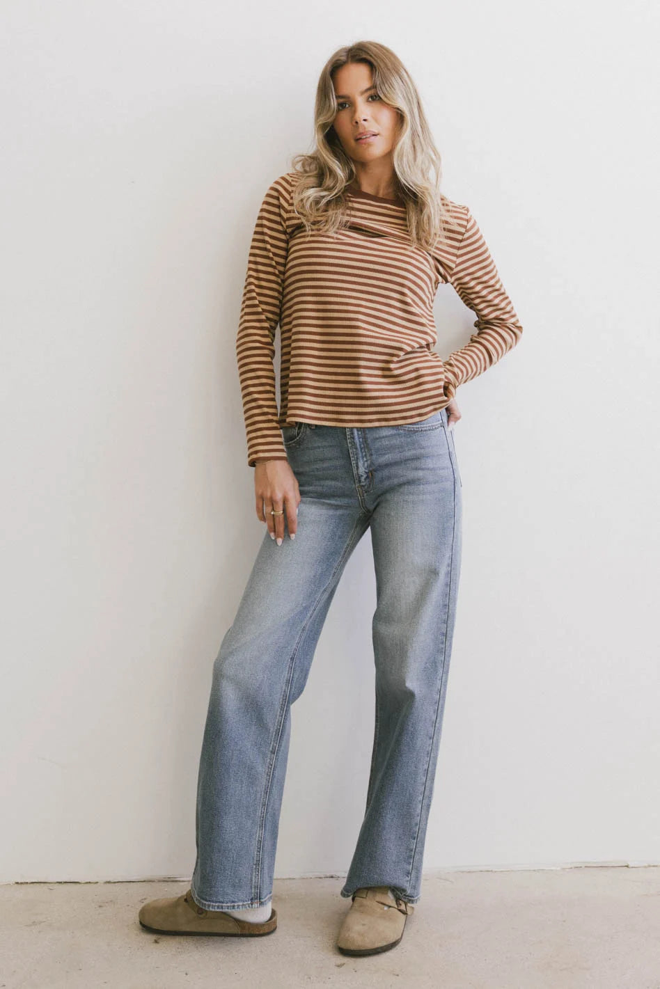 {product_title} - {shop_name}