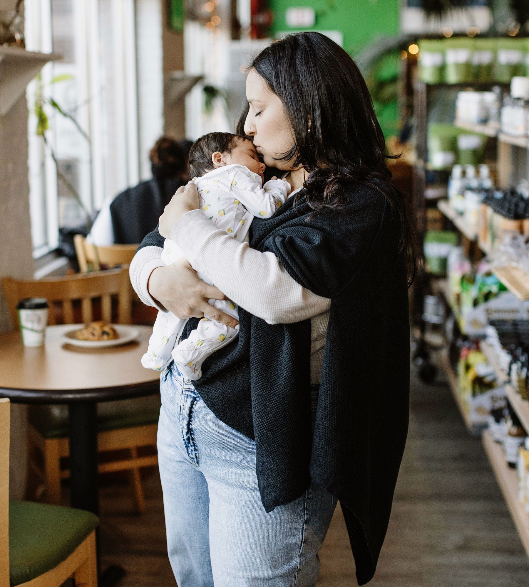 Cozy Canopy™ Nursing Cover - Black、mySite、g9winljtr