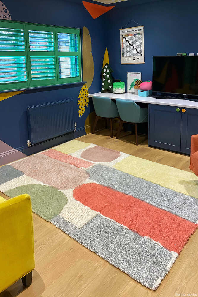 WOOL AREA RUG ABSTRACT、mySite、gigharbornorthrealestate