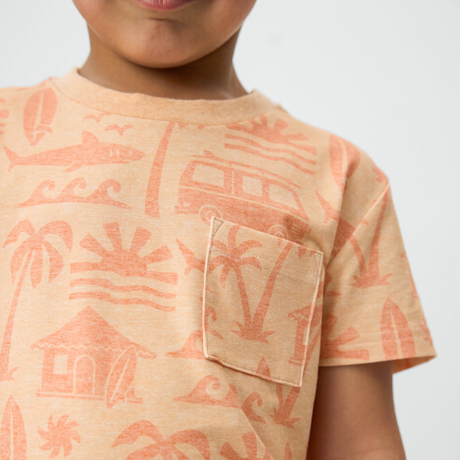  Orange Surf Shack Relaxed Pocket Tee、mySite、layawaytickets