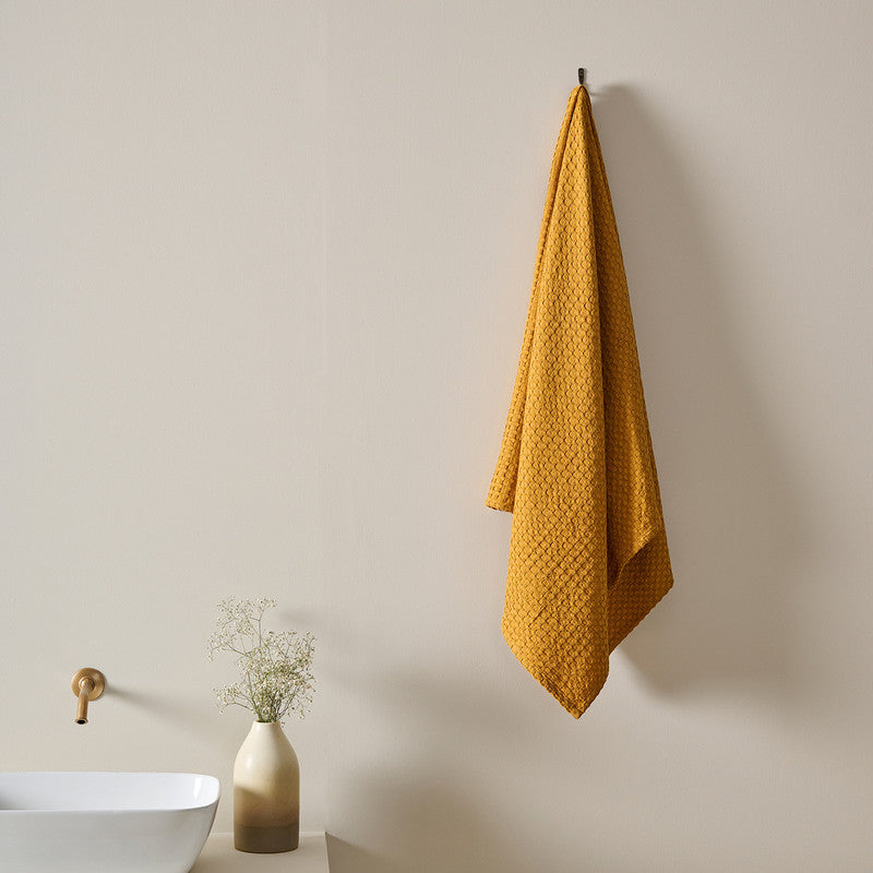 Cotton Bamboo Bath Towel | Waffle | Extra Large | Ochre、mySite、camillekostekn