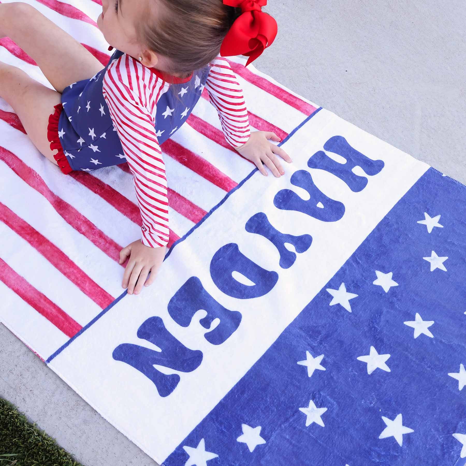  Star-Spangled Summer Personalized Kids Beach Towel、mySite、layawaytickets