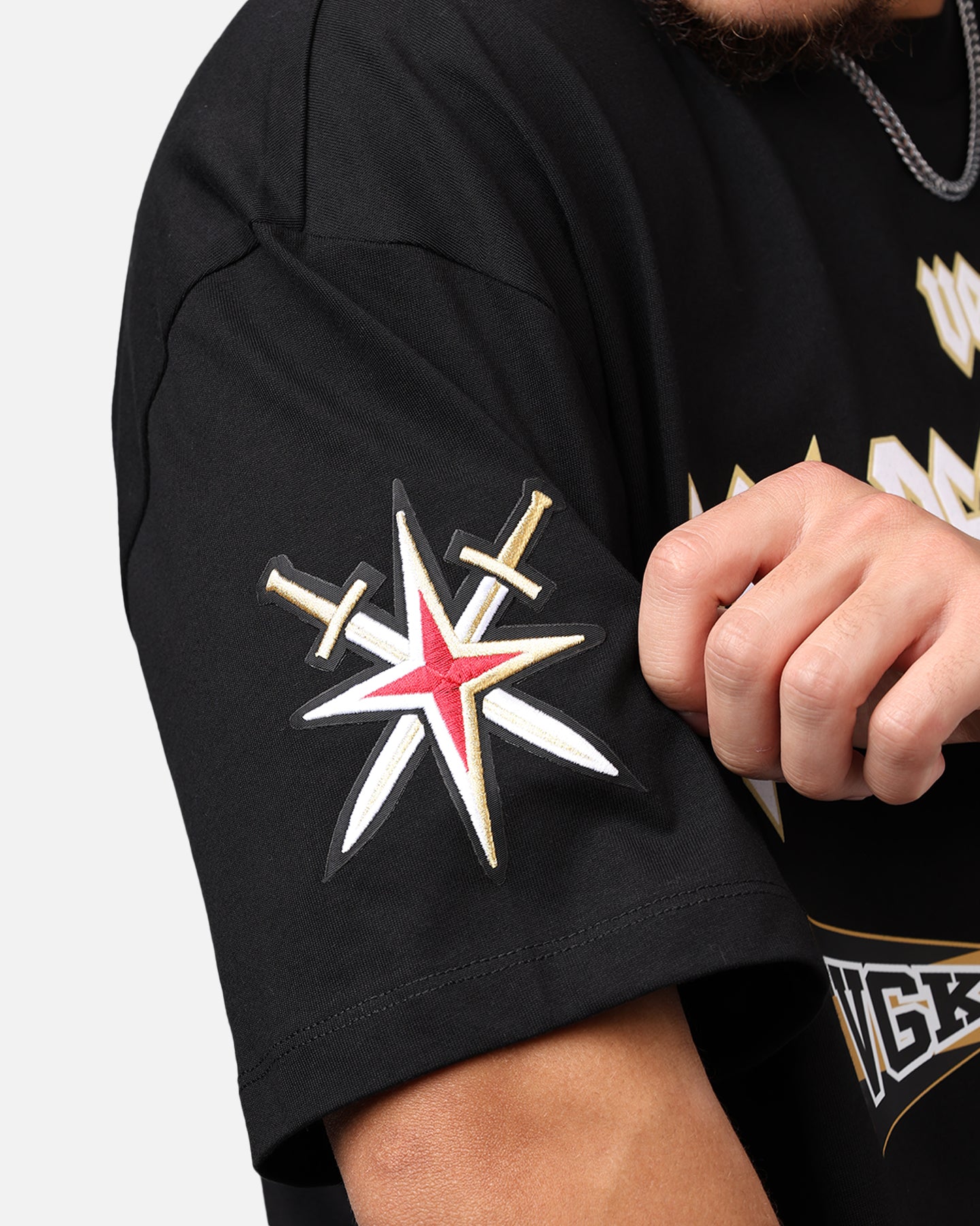 {product_title} - {shop_name}