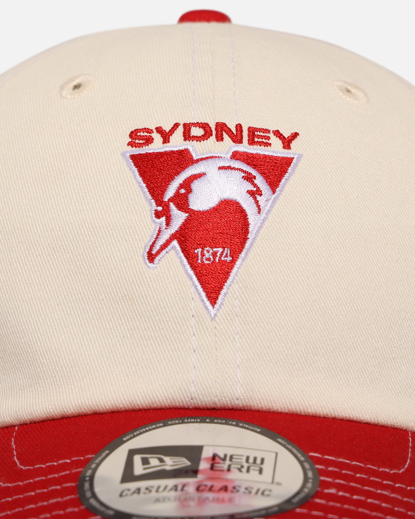 New Era Sydney Swans 'AFL 2025 2 Tone' Casual Classic Strapback Chrome White、mySite、zt4zffjzw