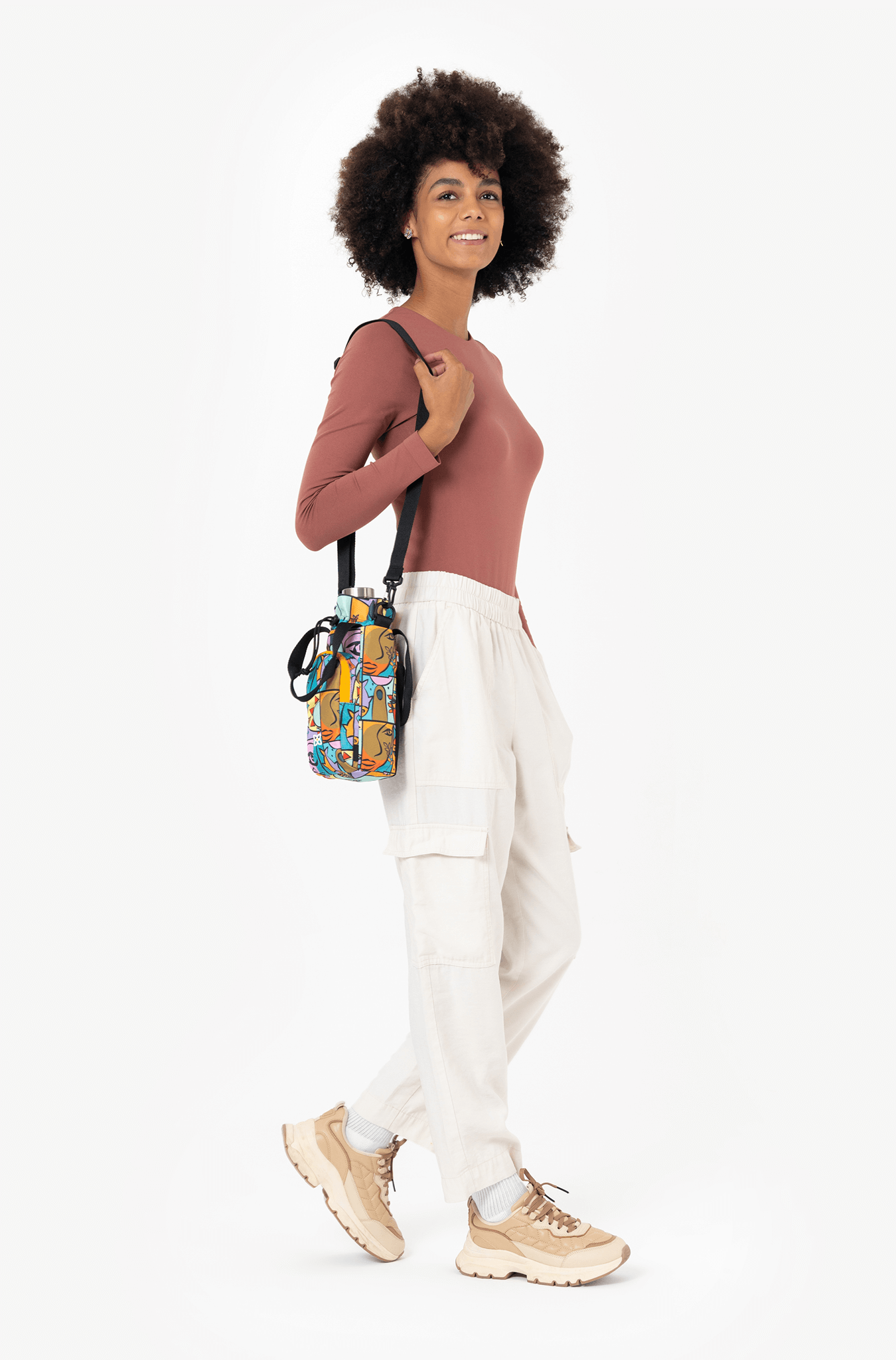 Izzie | Water Bottle Crossbody、mySite、garagedoors4me