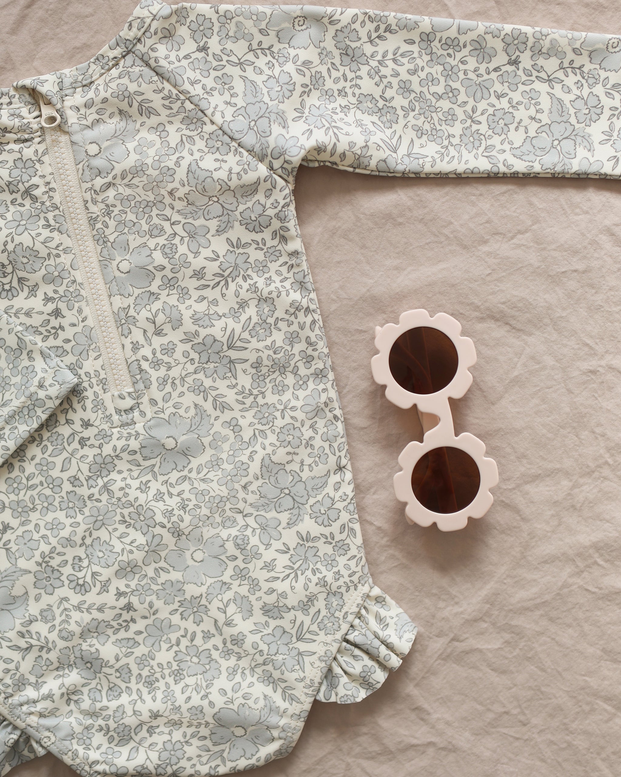  Olivia Rashguard One-Piece || Blue Blossom、mySite、layawaytickets