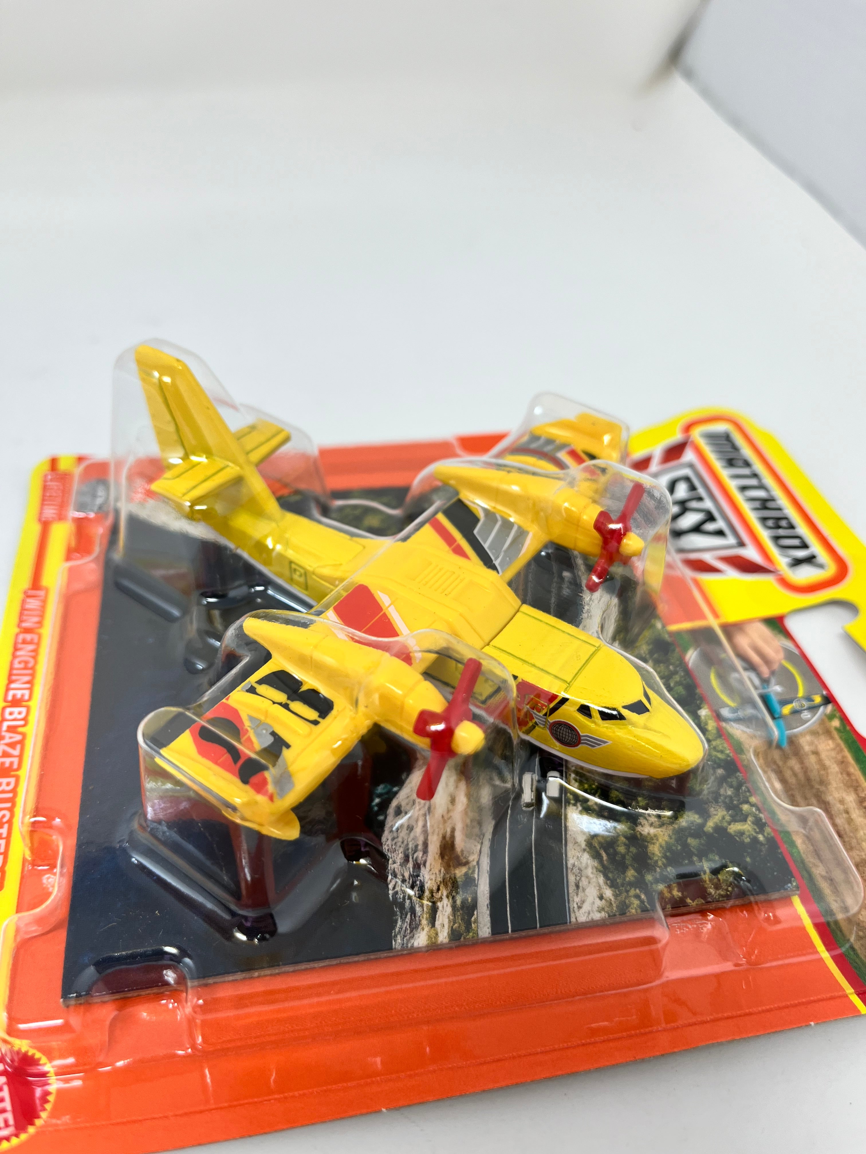 Twin Engine Blaze Buster #16 * 2024 Matchbox Sky Busters Case L、mySite、hgirdovlk