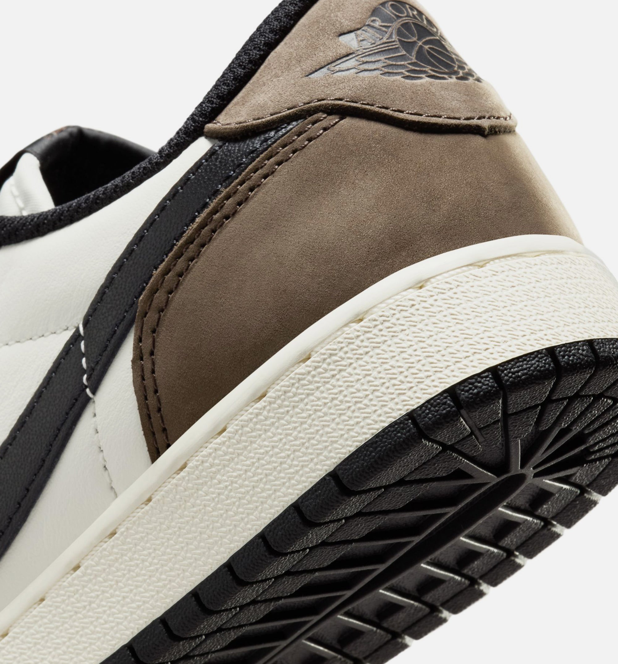 Air Jordan 1 Retro Low Mocha Grade School Lifestyle Shoe - Sail/Dark Mocha/Black、mySite、dreamappss