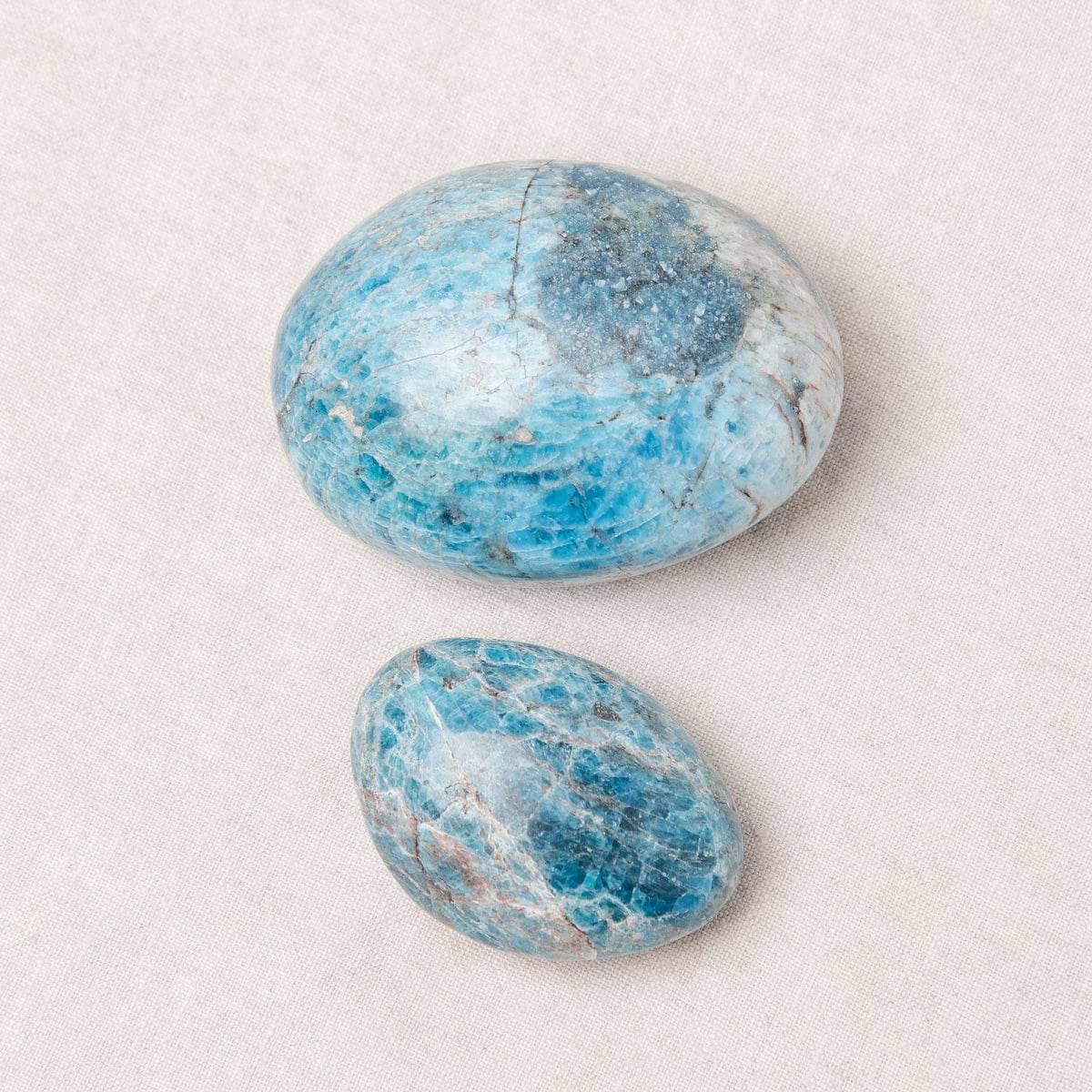 Blue Apatite Palm Stone - AAA Premium Quality、mySite、hinf8tx79