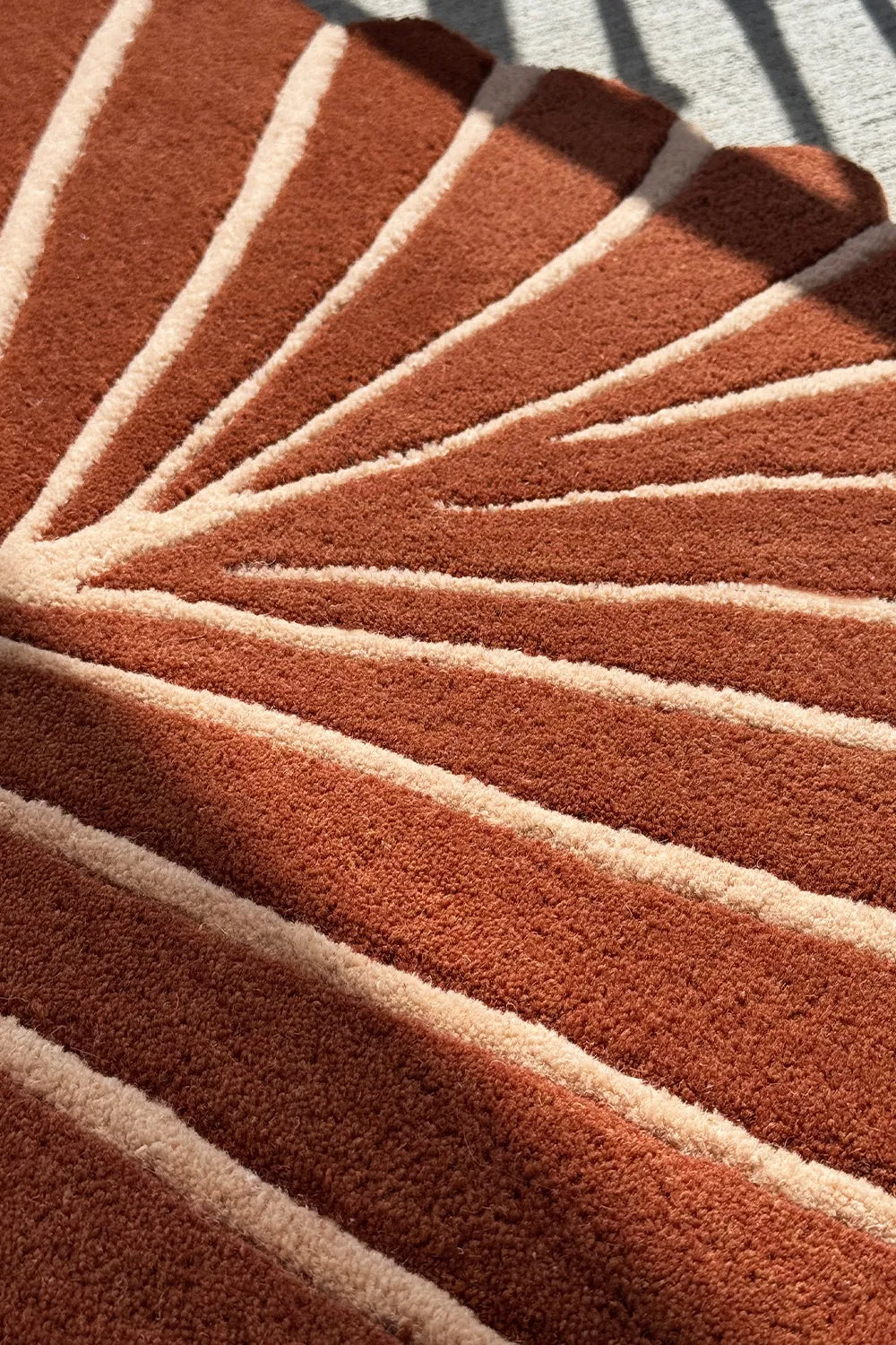 Fronda Hand Tufted Wool Rug、mySite、gigharbornorthrealestate