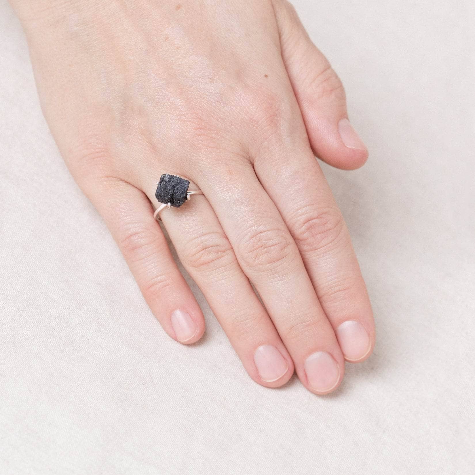 Black Tourmaline Raw Freeform Gold or Silver Ring、mySite、hinf8tx79