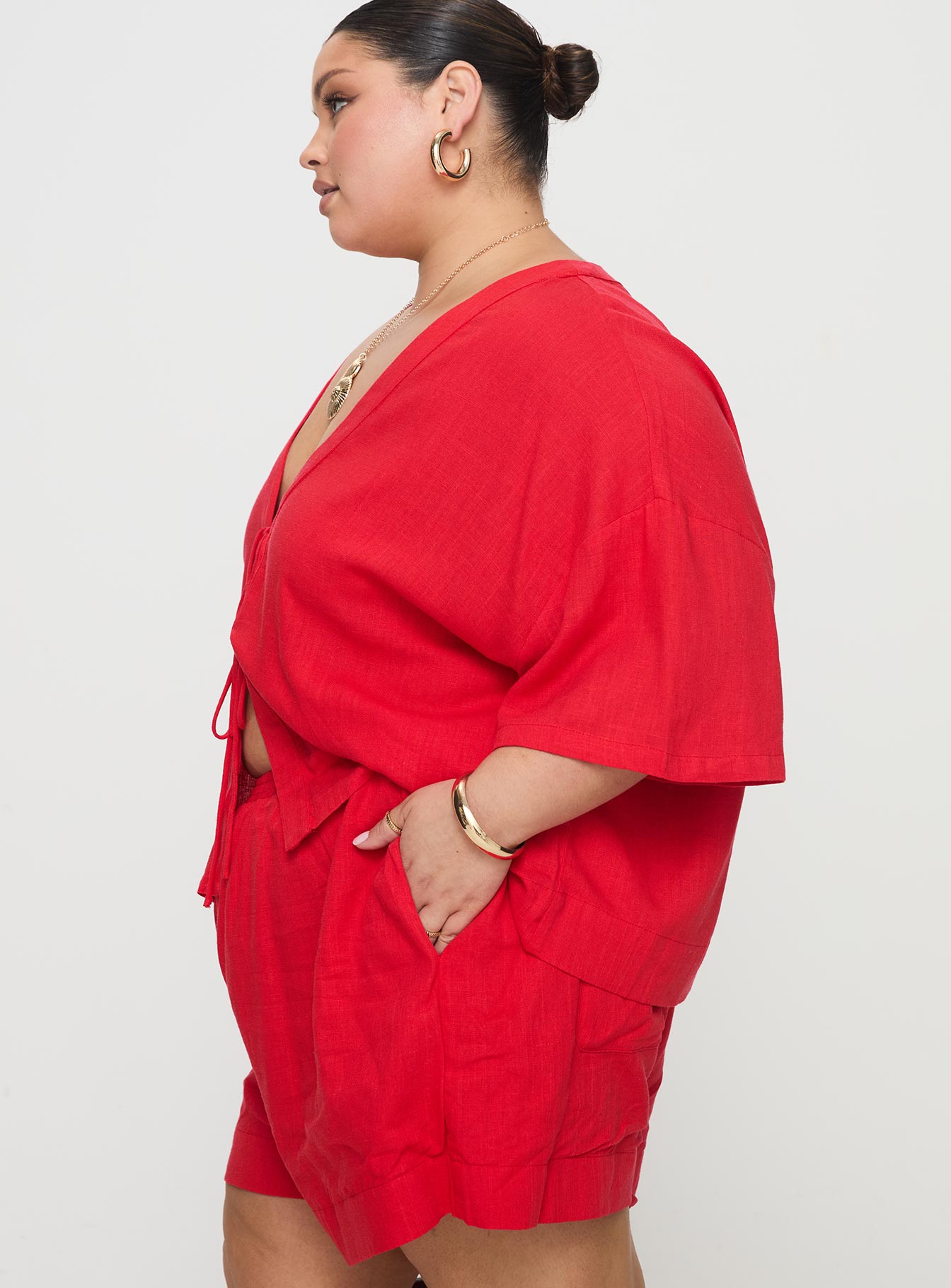 Illumine Set Red Curve、mySite、solidvoid