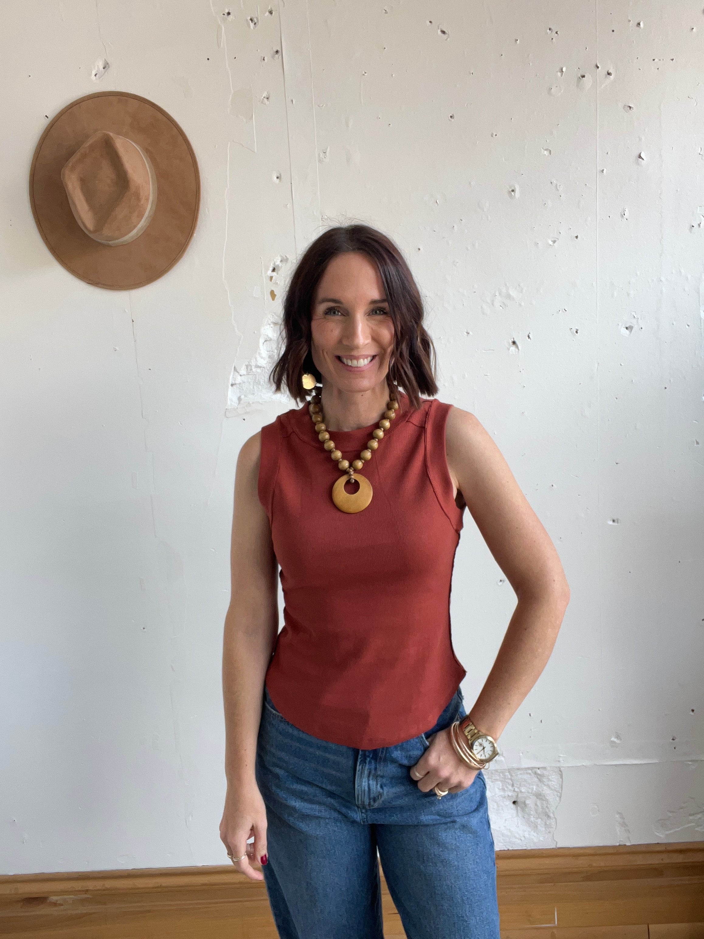 Molly's Layering Tank、mySite、garagedoors4me