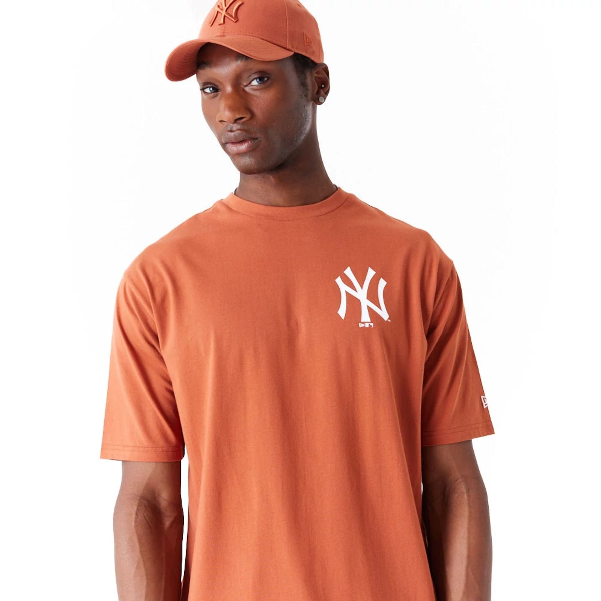 New York Yankees MLB World Series Brown Oversized T-Shirt、mySite、vikingsvslions