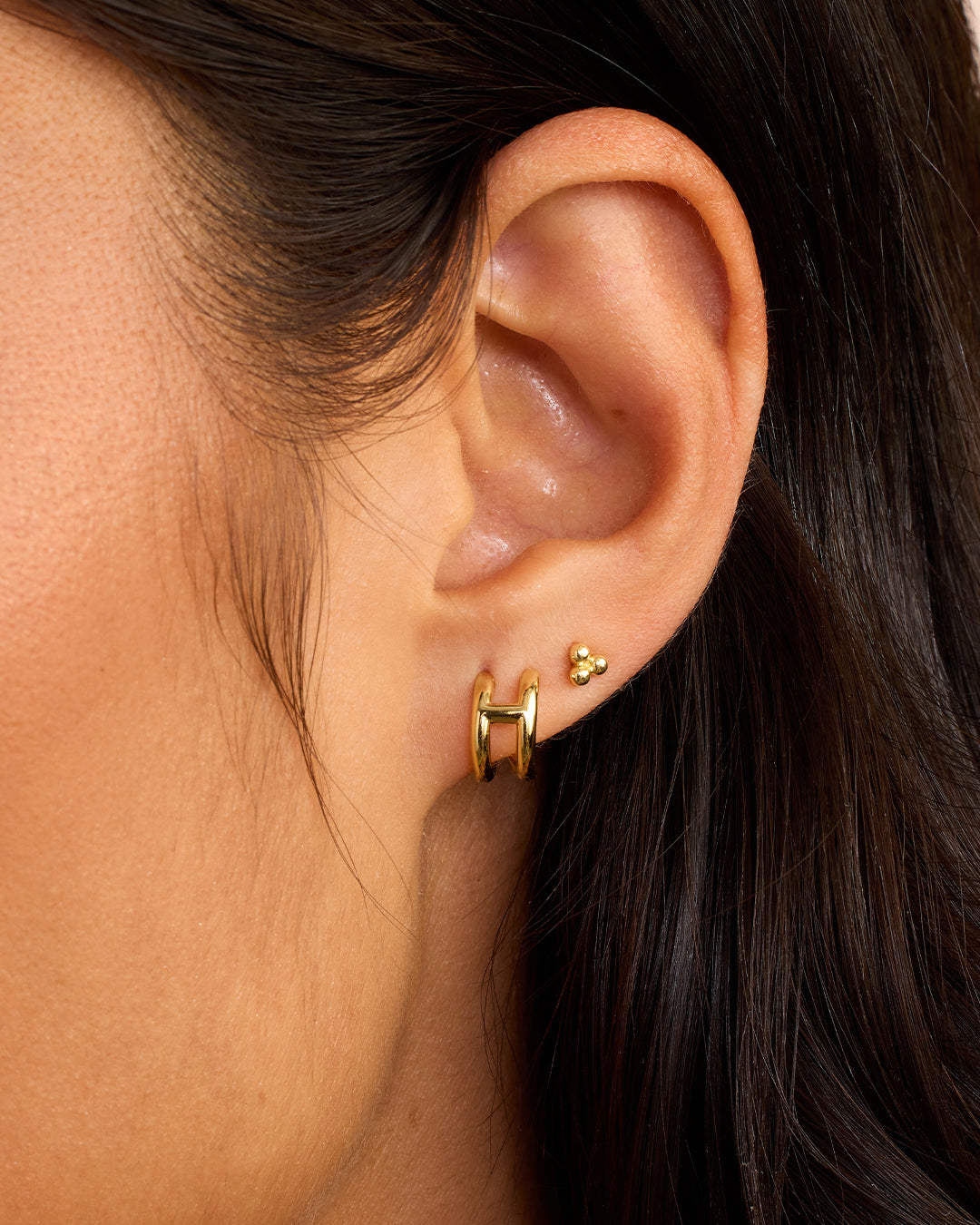 Alphabet Single Huggie、mySite、hinf8tx79