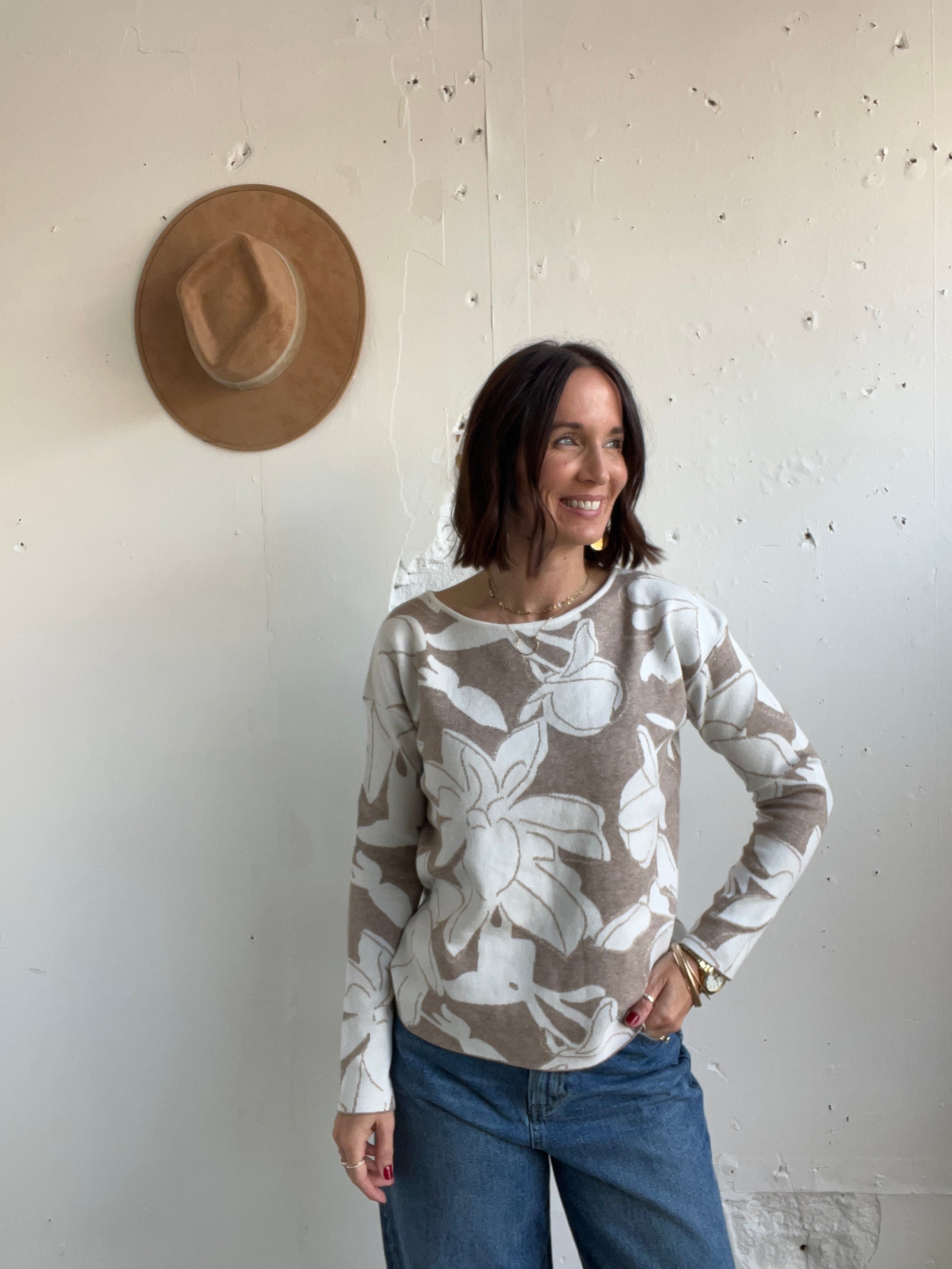 Brooklyn’s Sweater、mySite、garagedoors4me