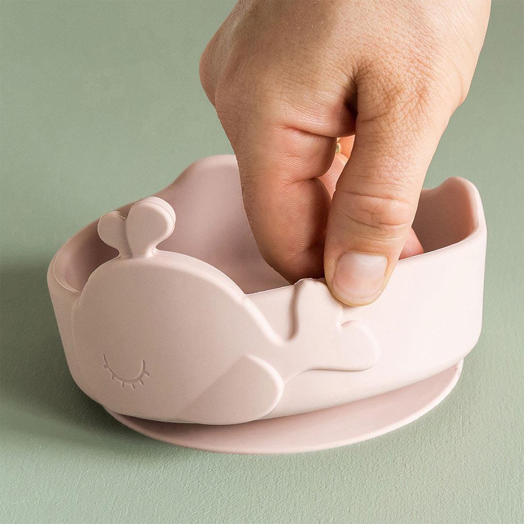  Done by Deer Silicone Stick & Stay Bowl + Baby Spoon - Powder - Wally、mySite、merchandisen