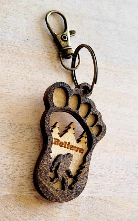 Big Foot Believe Keychain or Magnet-Layered Wood Handmade in the USA、mySite、g9winljtr
