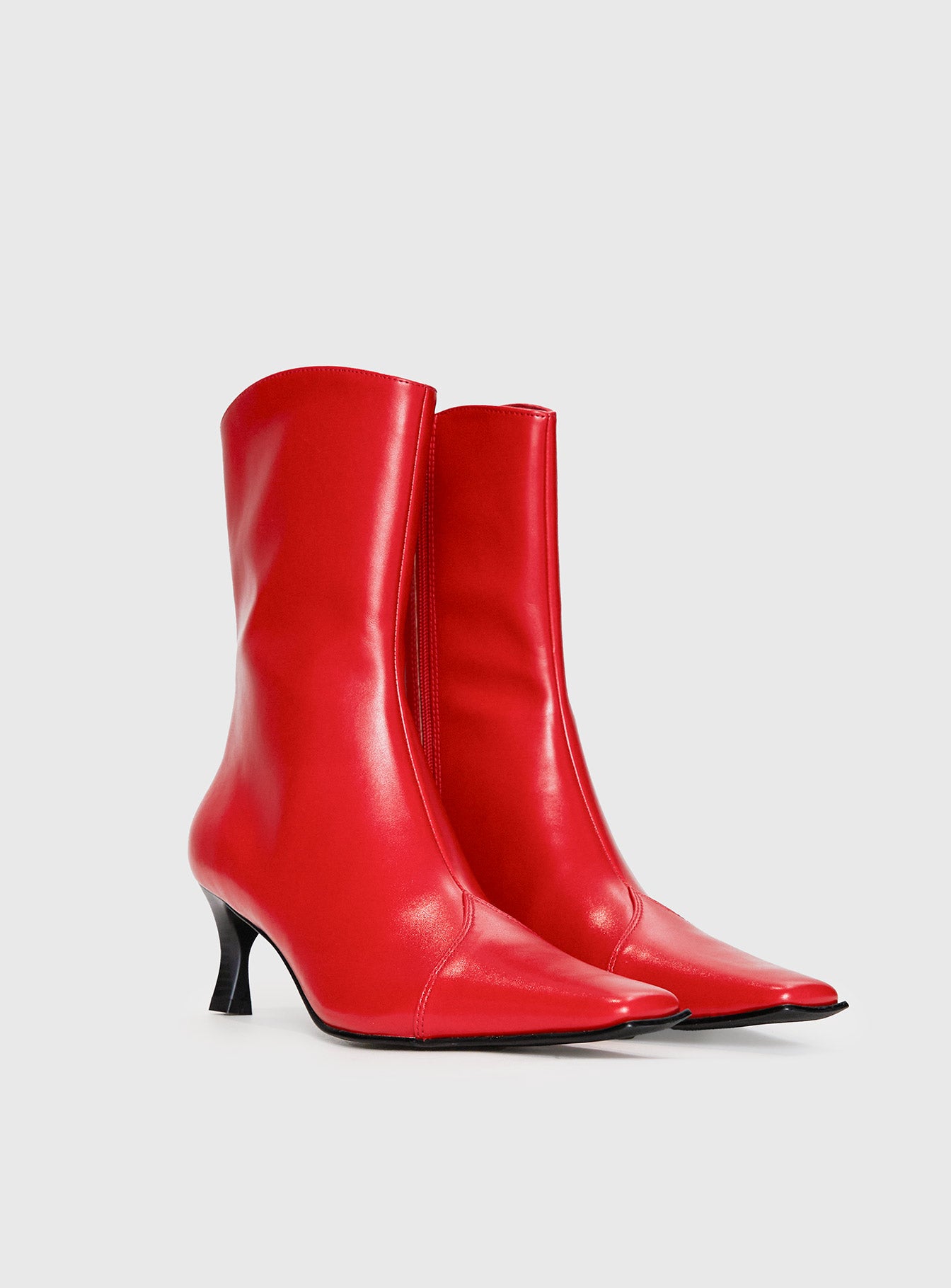 Flyn Boots Red、mySite、solidvoid