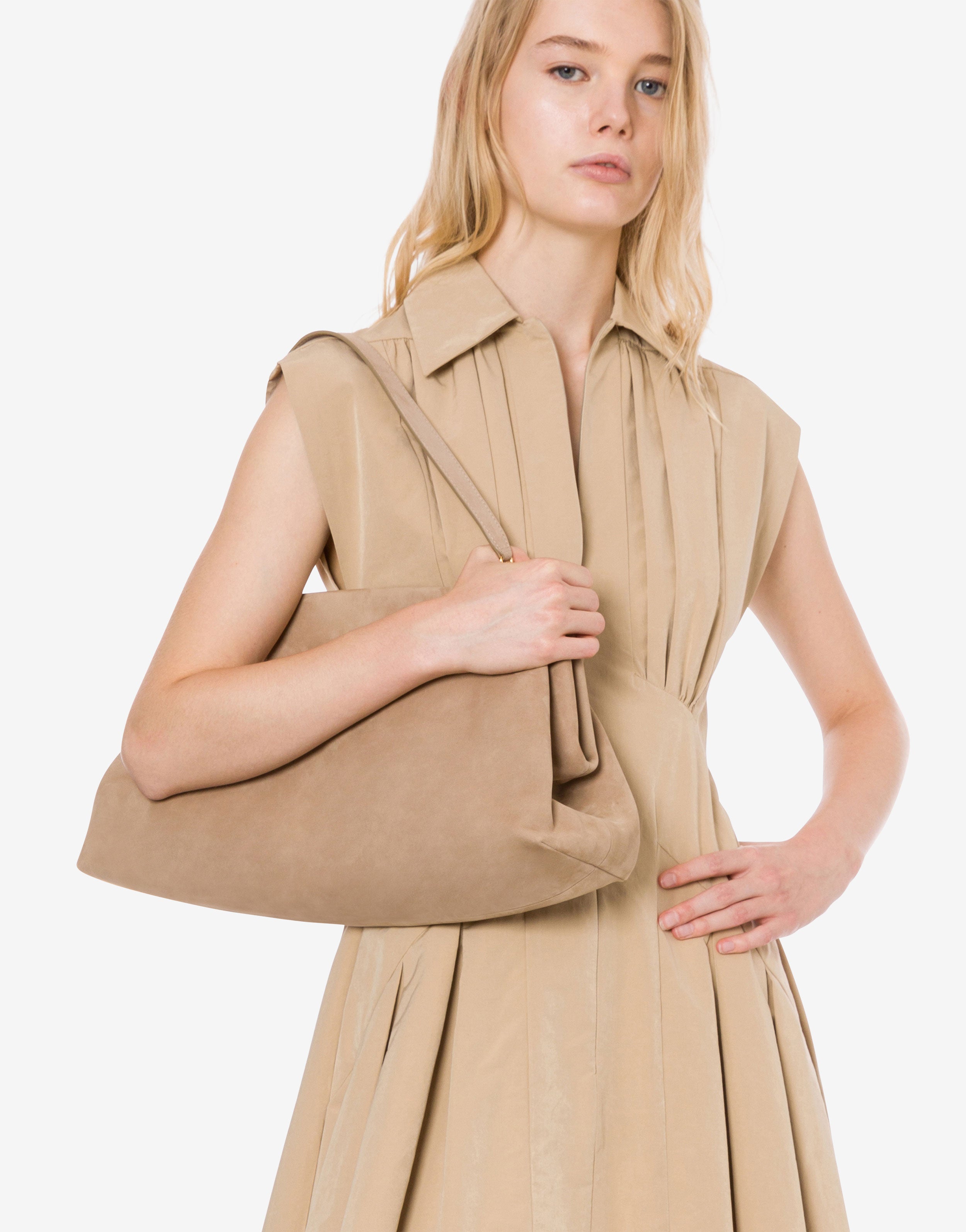 Clutch in nabuk Medium、mySite、aoinhome