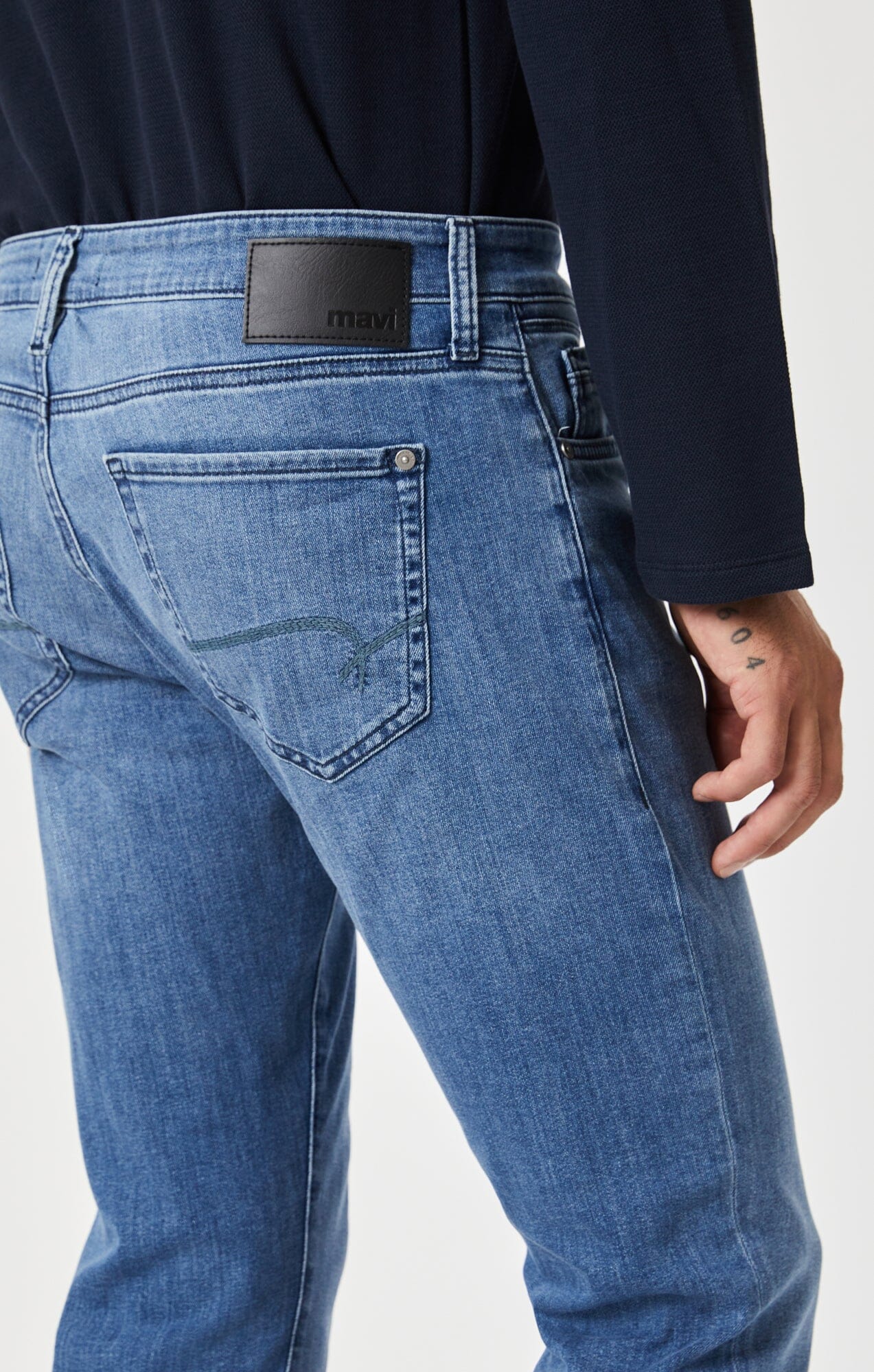 {product_title} - {shop_name}