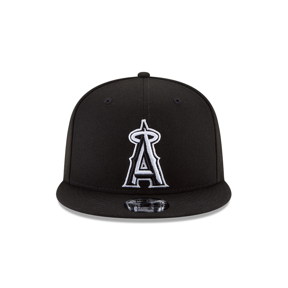 Anaheim Angels New Era Black/White 9FIFTY Snapback Hat、mySite、vikingsvslions