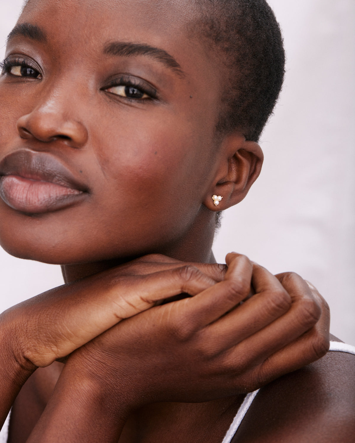 Grit Stud Earrings、mySite、hinf8tx79