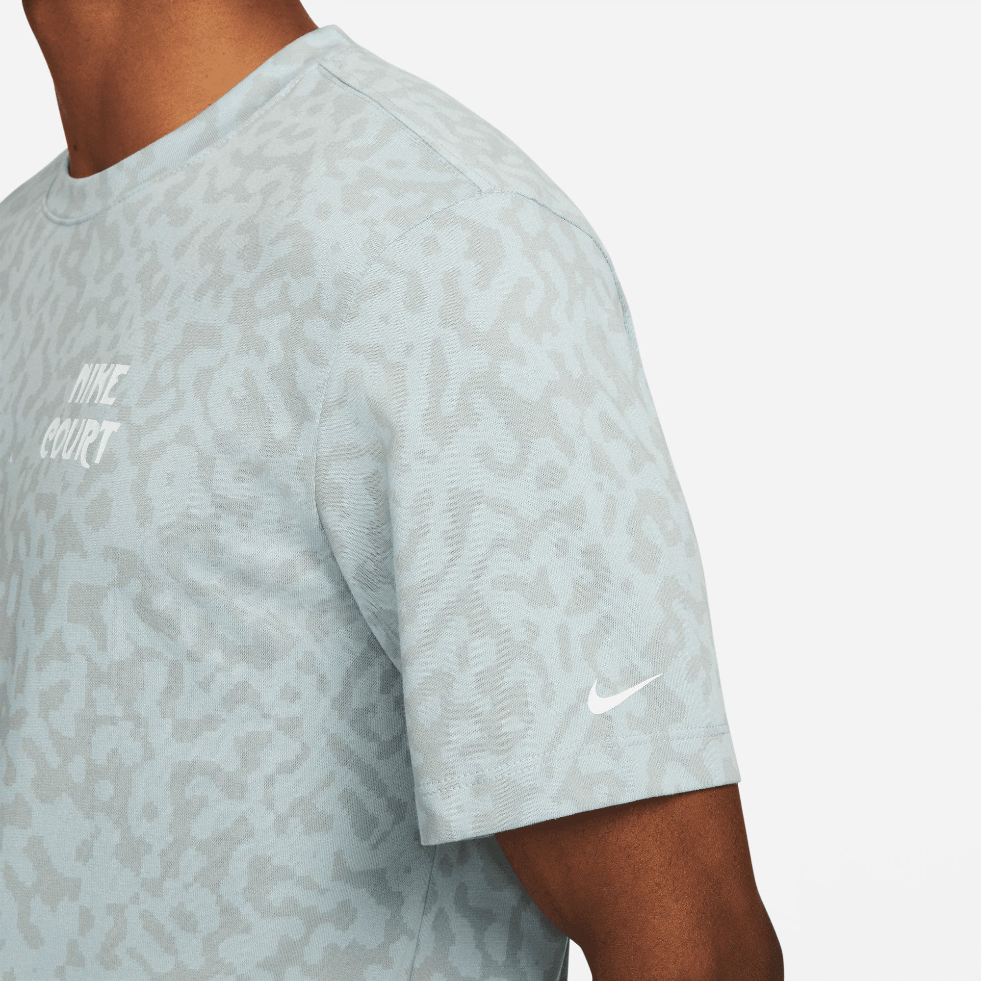 NikeCourt Dri-FIT Slam Paris Men's Tennis T-Shirt