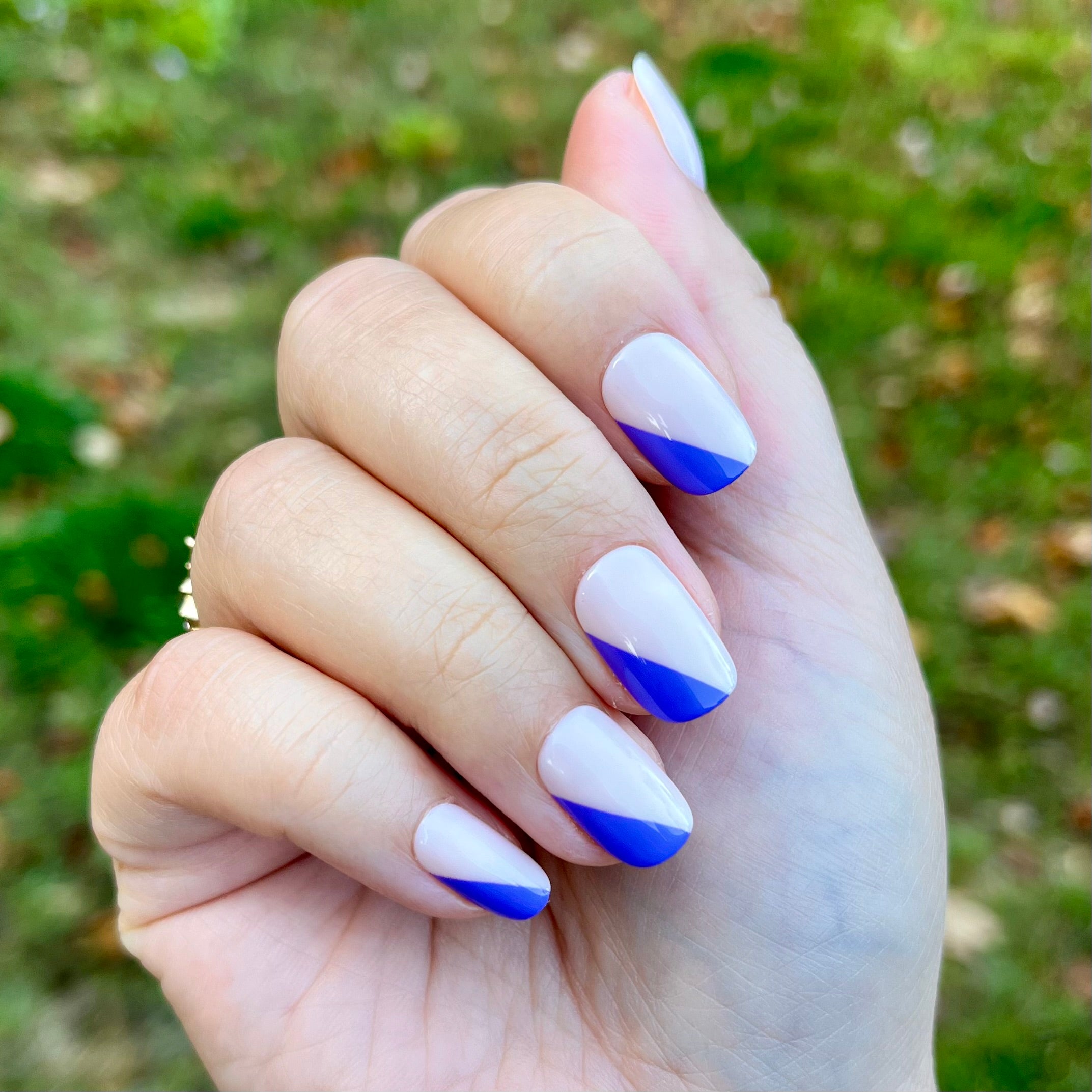 Asymmetrical French | Short | Squoval - Tab Press-On、mySite、solidvoid