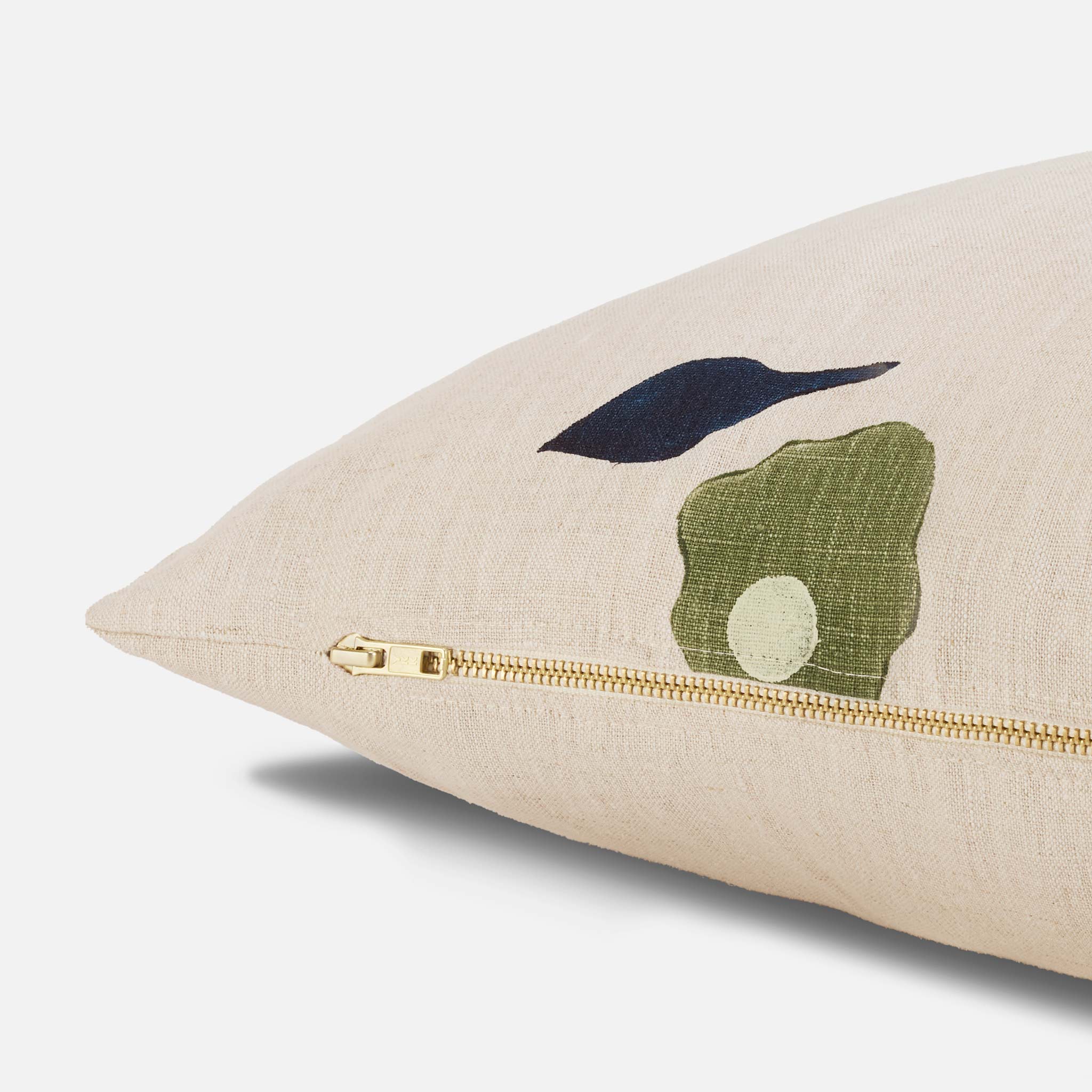  Caroline Z. Hurley Hand Block Print Lumbar Pillow Cover、mySite、sugarbowlscore