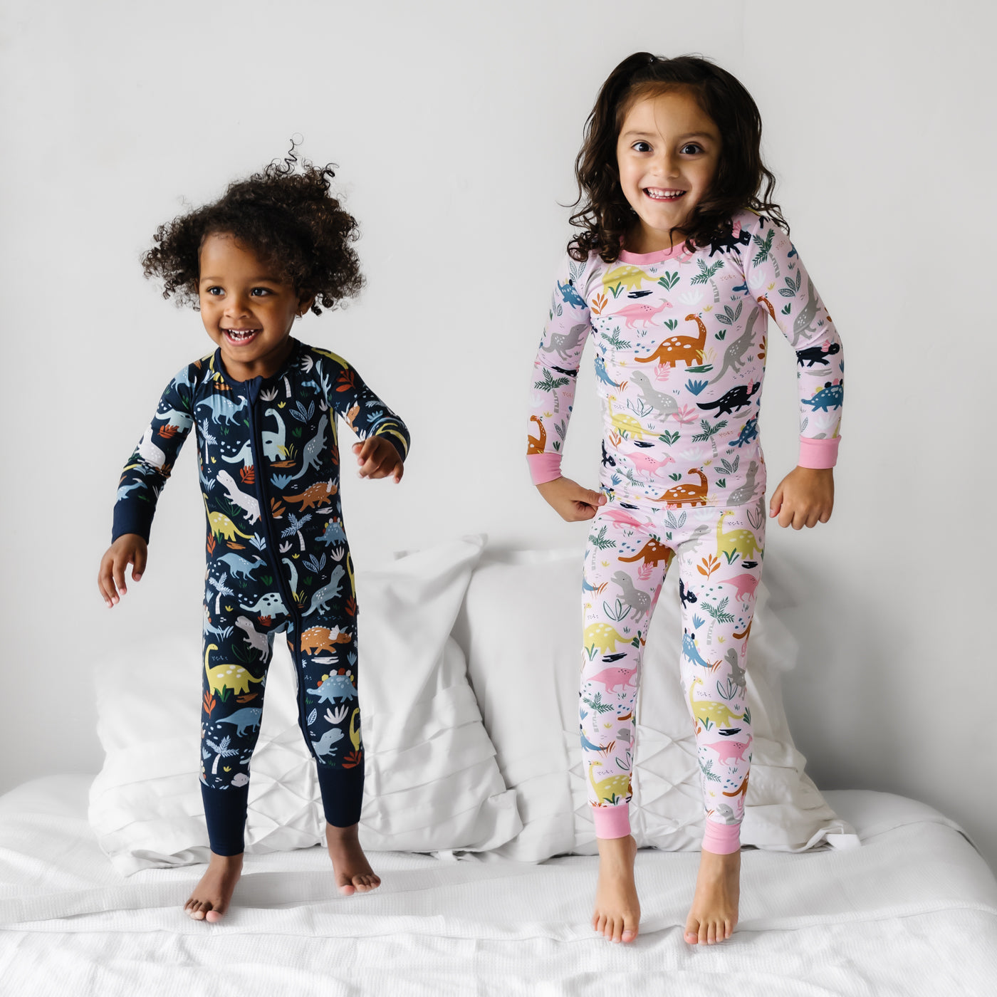 Pink Jurassic Jungle Two-Piece Pajama Set、mySite、g9winljtr