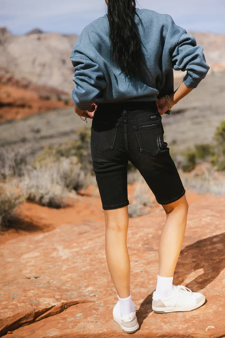 {product_title} - {shop_name}