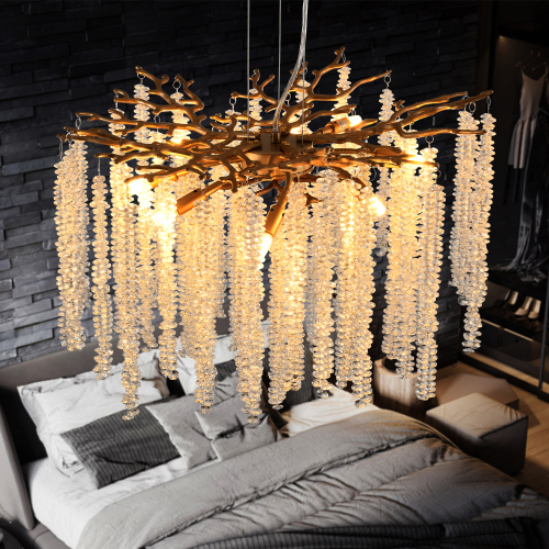 24-inch Modern Golden Pendant Light with Cascading Crystal Strands, Ideal for Living Room, Dining Room and Foyer, High-End Decorative Lighting Fixture (Bulb Not Included)、、eastwooduniform